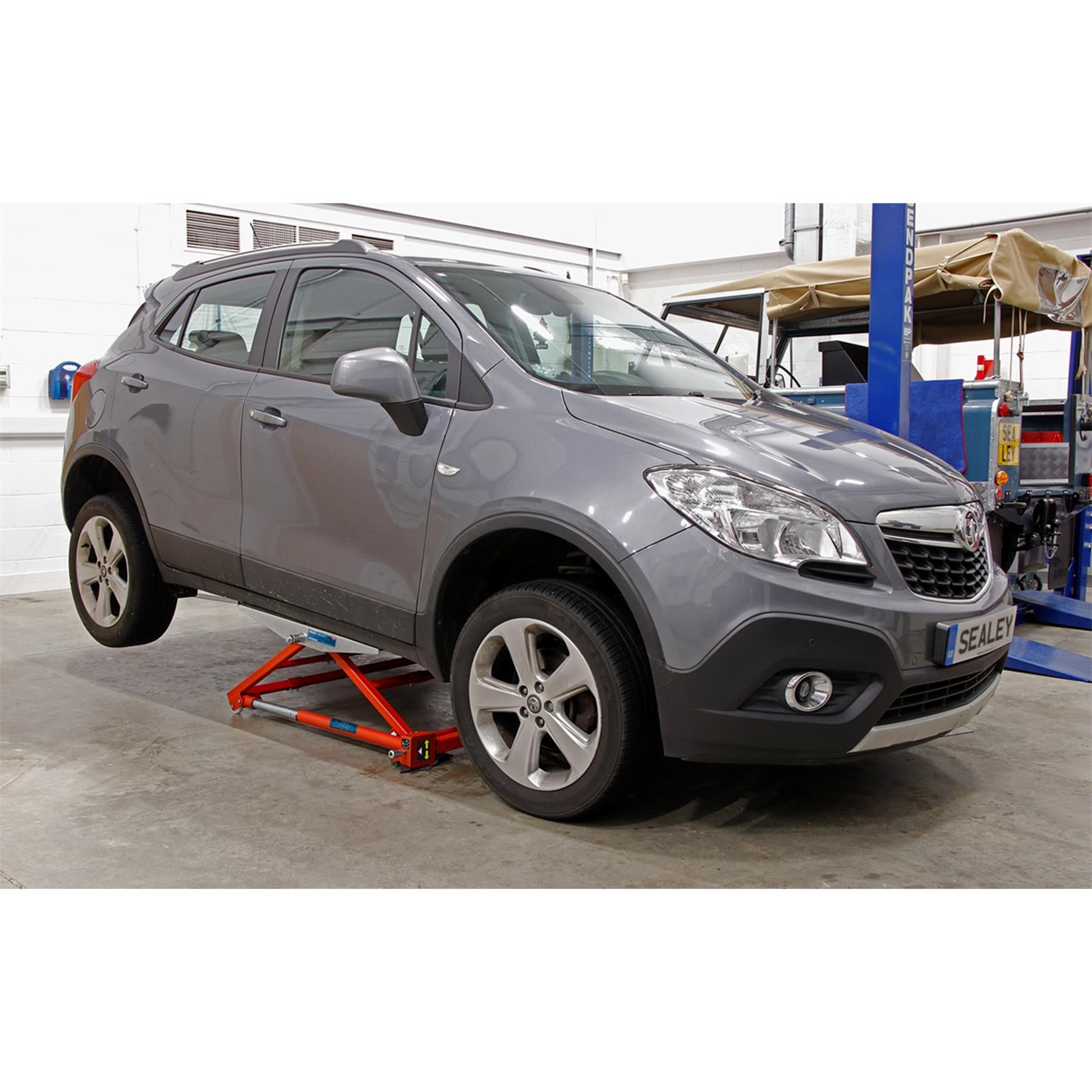 Sealey Portable Pivot Car Lift 1500kg Red PPL01