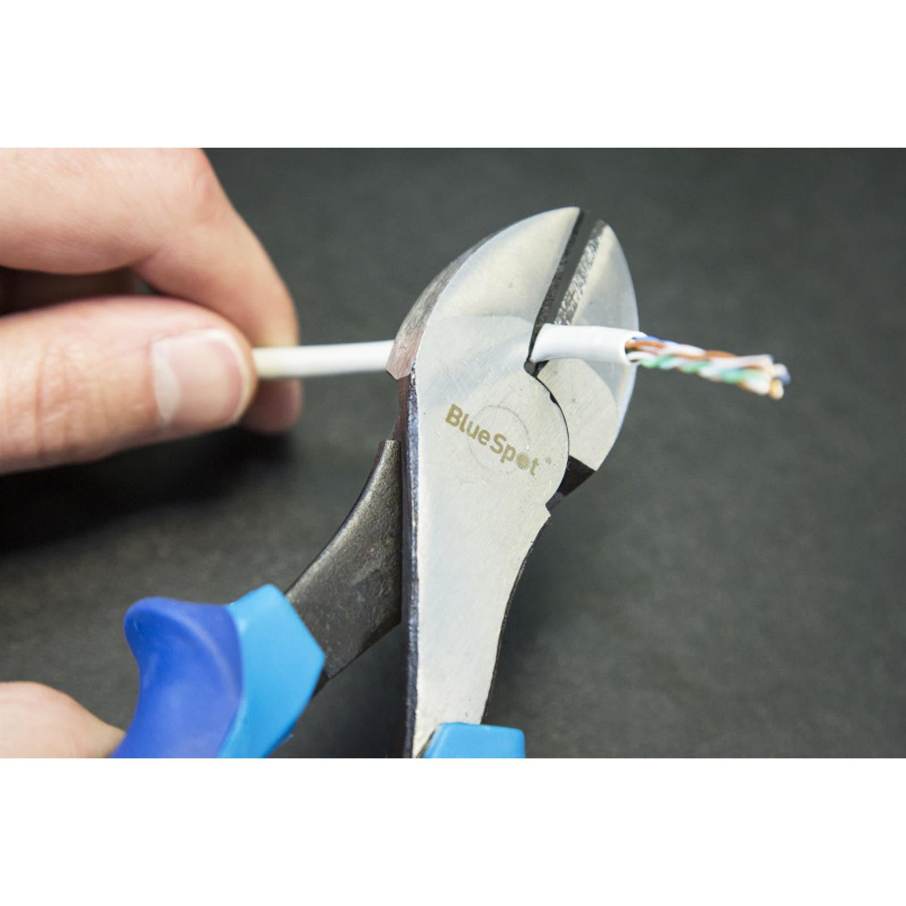 BlueSpot Side Cutting Pliers Wire Cutters Electricians Linemans Plier Tool 180mm