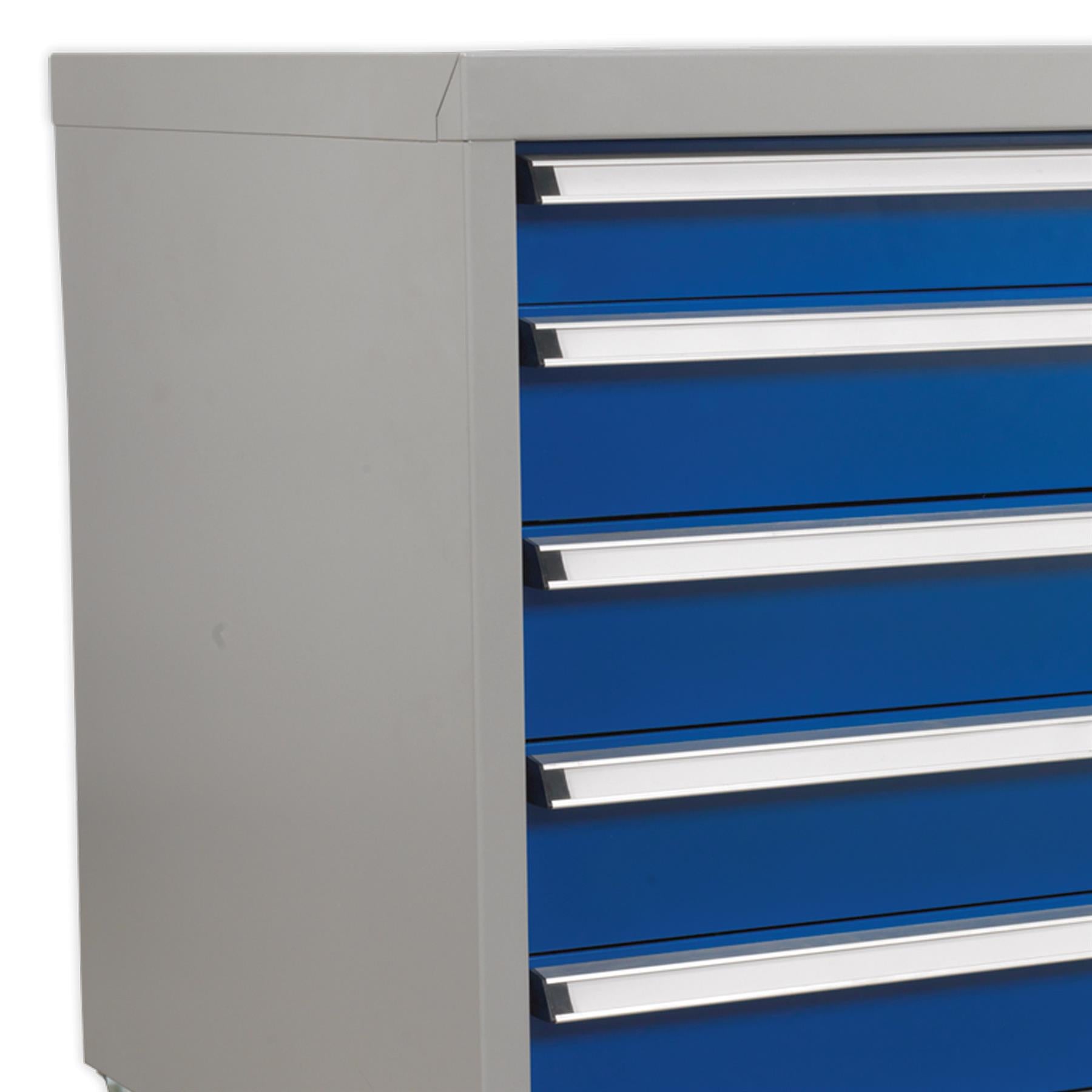 Sealey Mobile Industrial Cabinet 5 Drawer with a load bearing of up to 40kg.