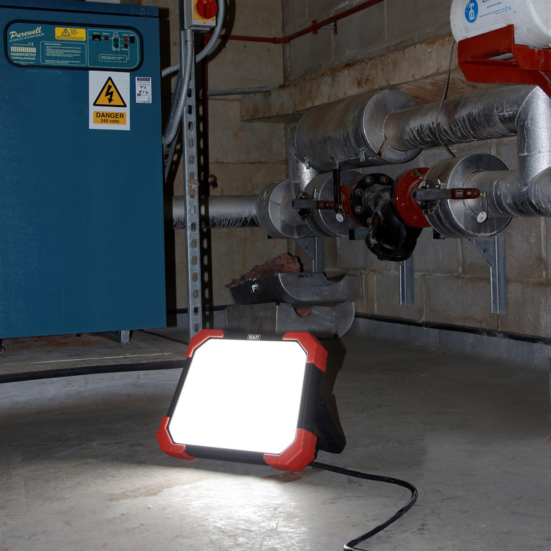 Sealey Site Light 48W SMD LED with 2 x 13A Sockets 230V