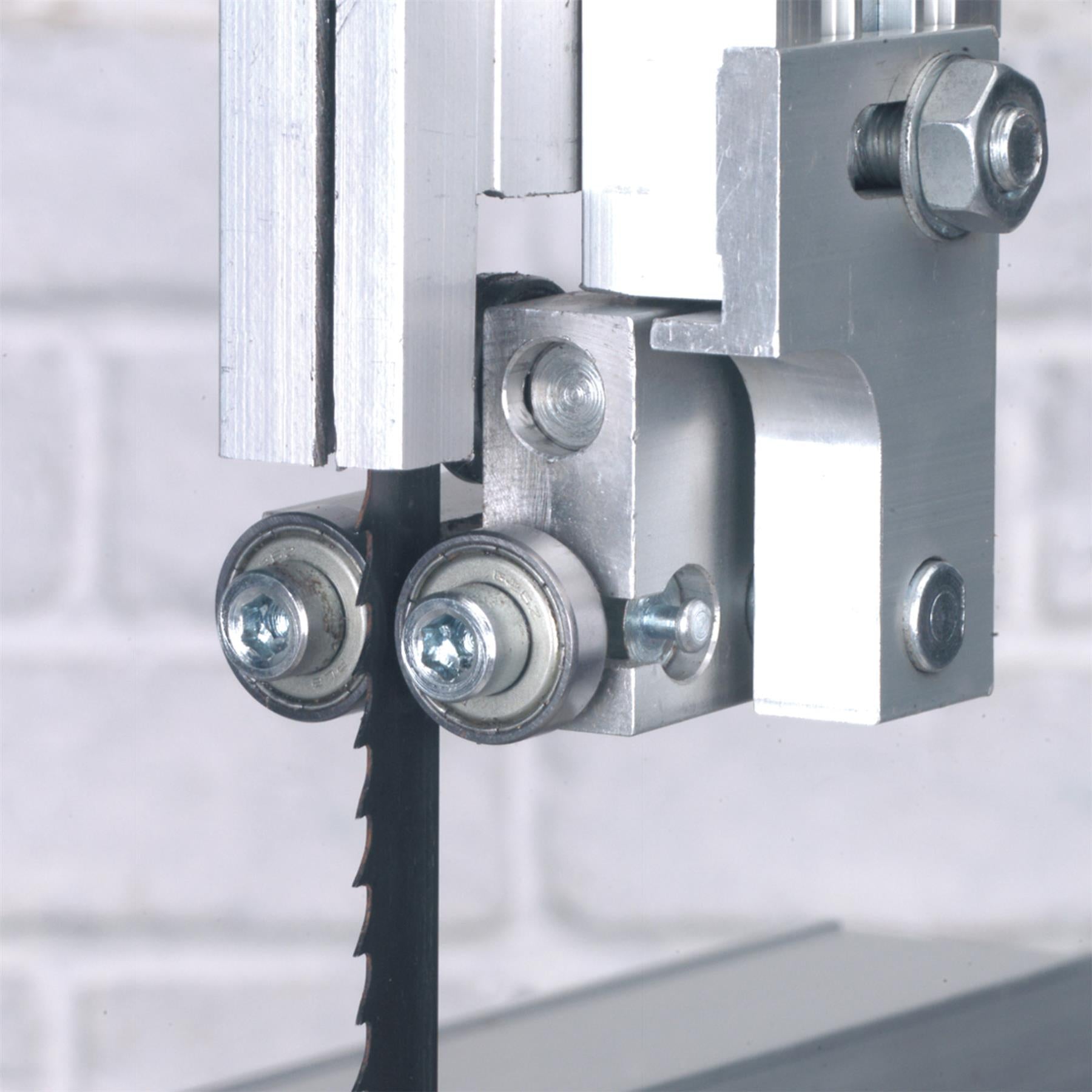 Sealey Professional Bandsaw 305mm Suitable For Cutting Wood and plastics.