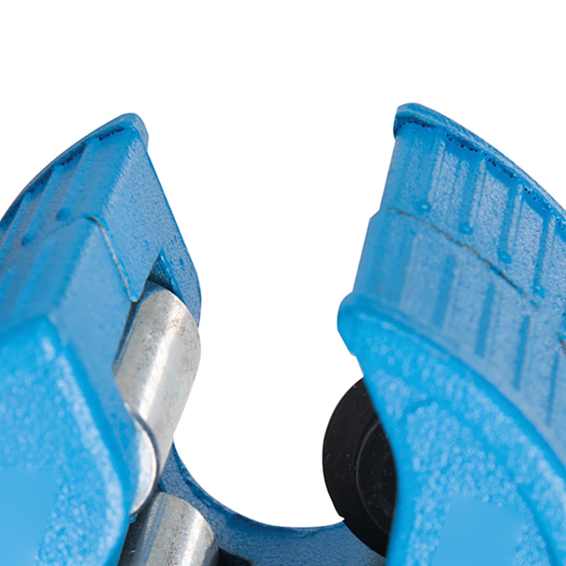 15mm Quick Cut Copper Pipe Cutter–Plumbing/Plumbers Installation DIY Tool