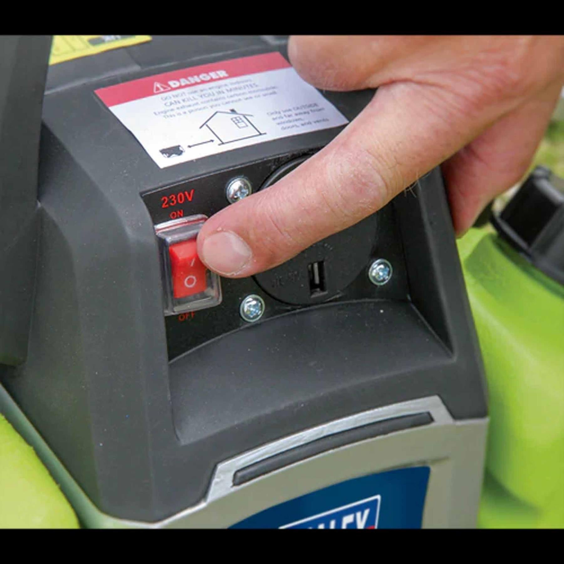 Sealey Generator Inverter 1000W 230V Easy To Carry