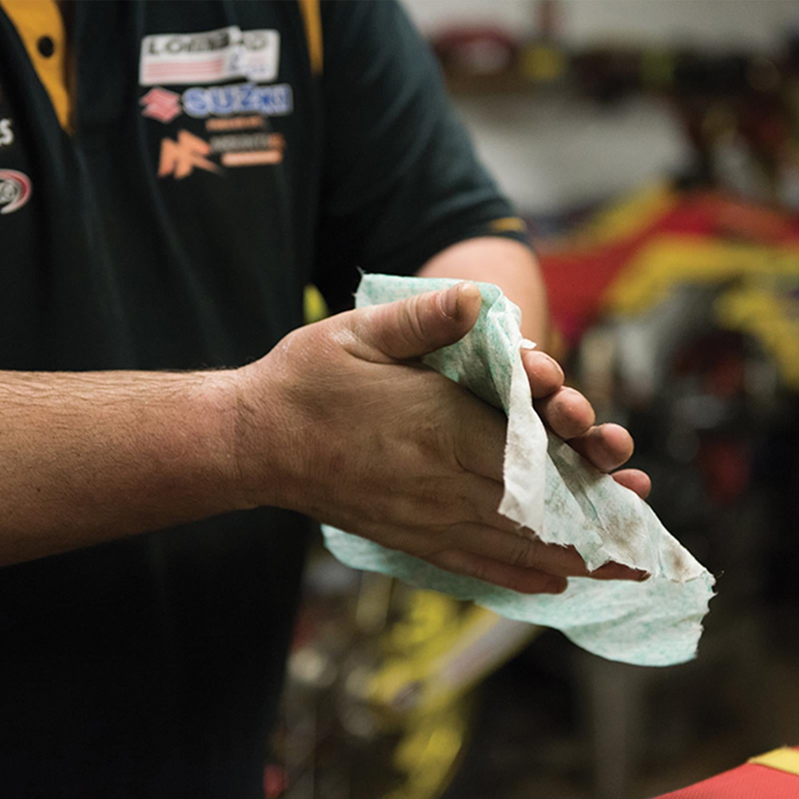 6 x Heavy Duty Tough Abrasive Wipes 75pk Bigger And Tougher Than Regular Wipes