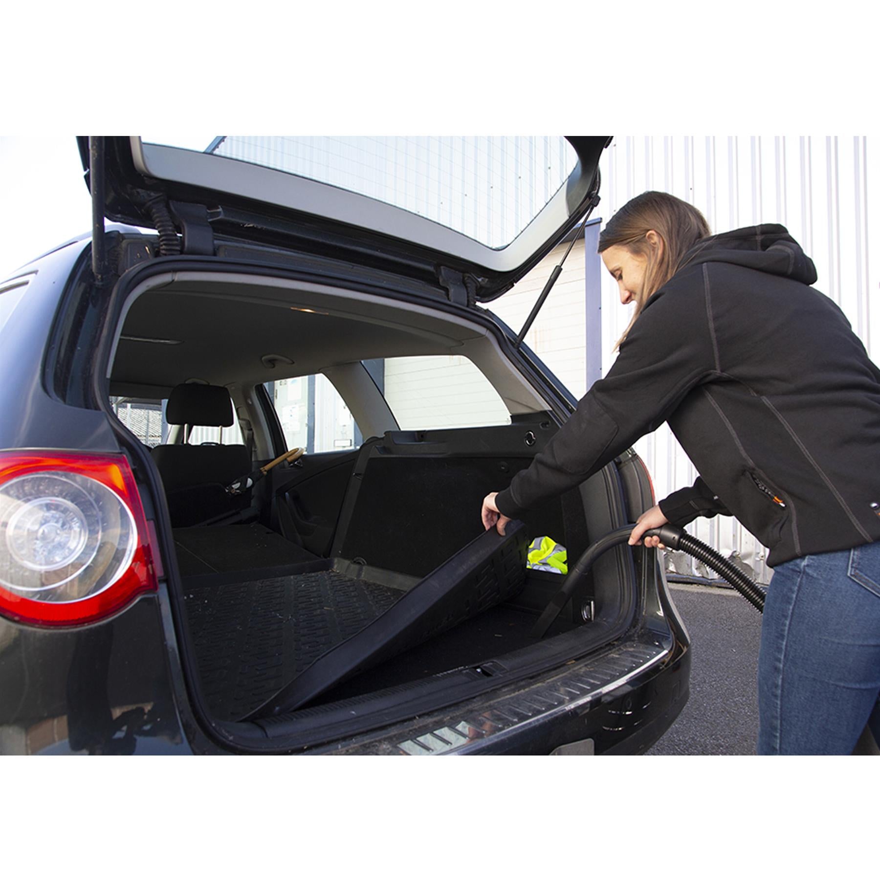 Task 1200W Wet & Dry Vacuum 20Ltr General Vacuum Cleaner