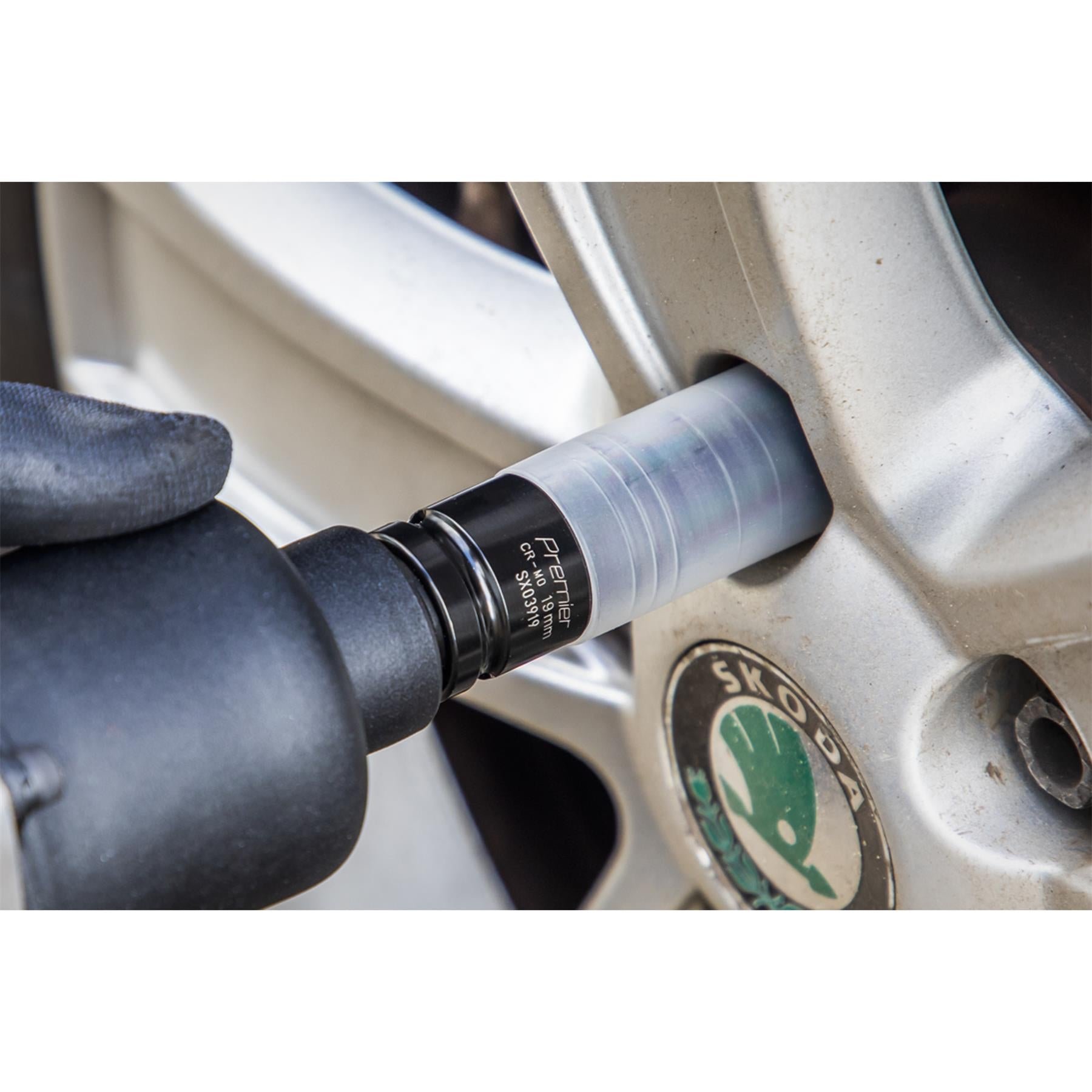 Sealey Alloy Wheel Ultra-Power Impact Socket 19mm 1/2"Sq Drive