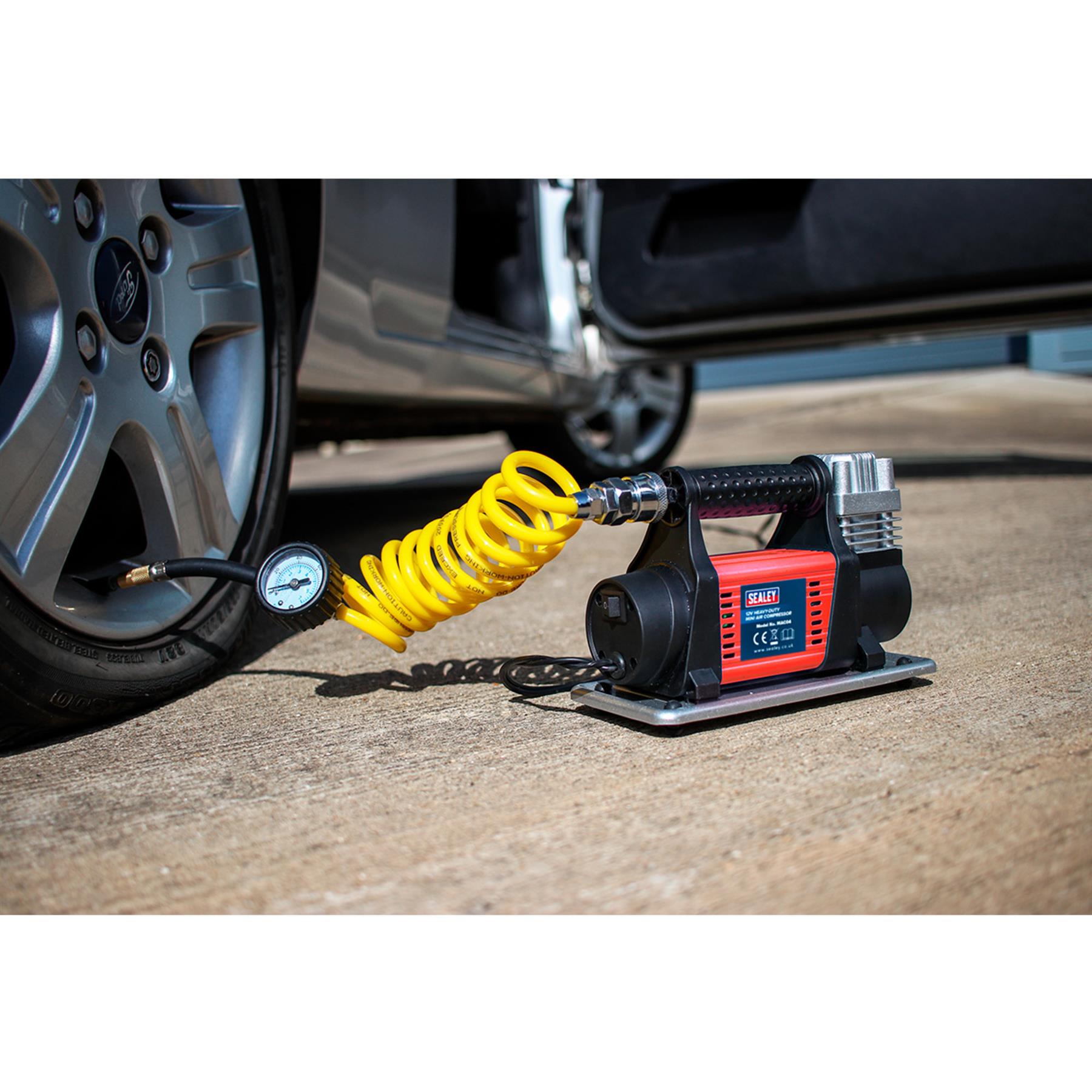 Sealey 12V Heavy-Duty Tyre Inflator/Mini Air Compressor