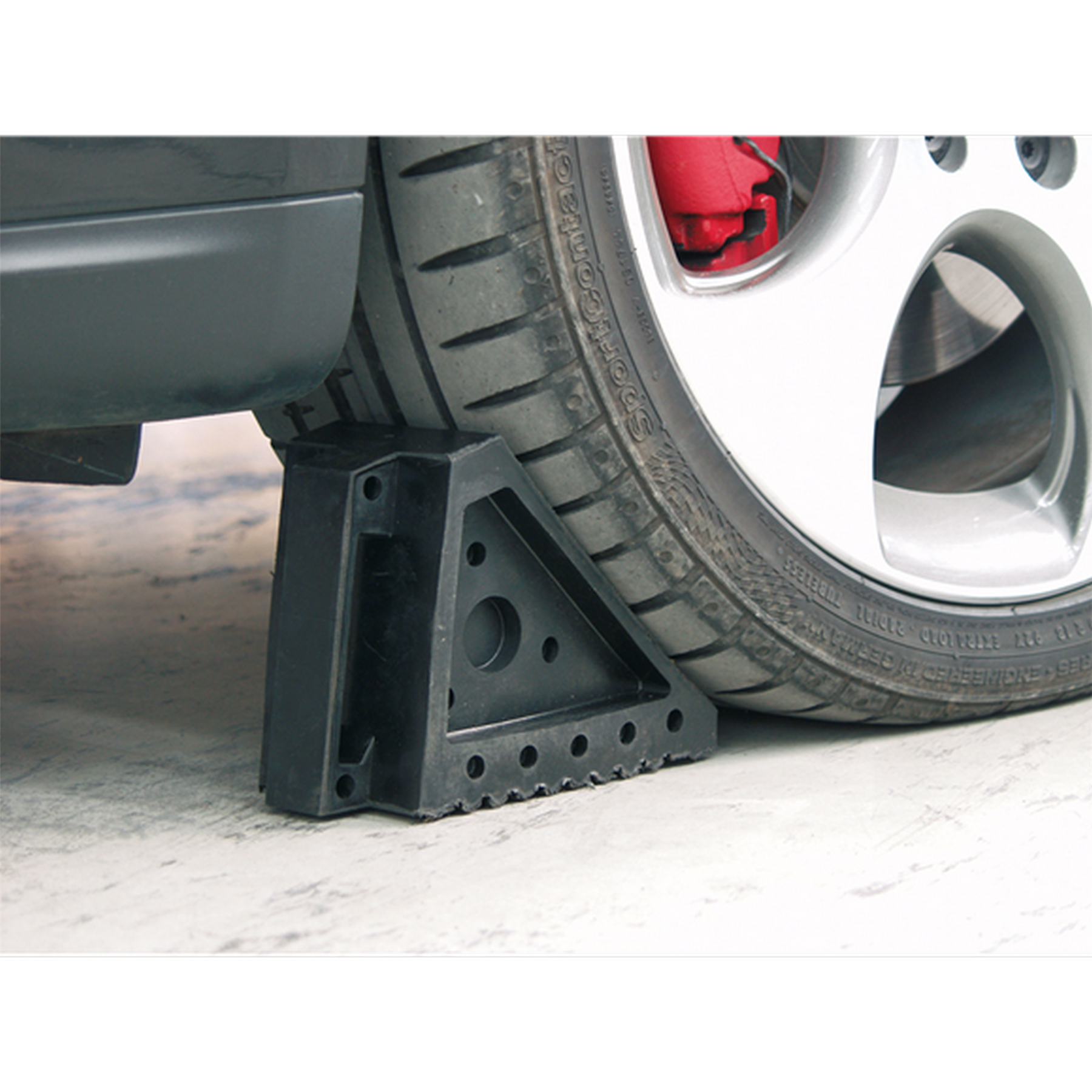Rubber Wheel Chocks 1.8kg - Pair wheel chocks Sealey