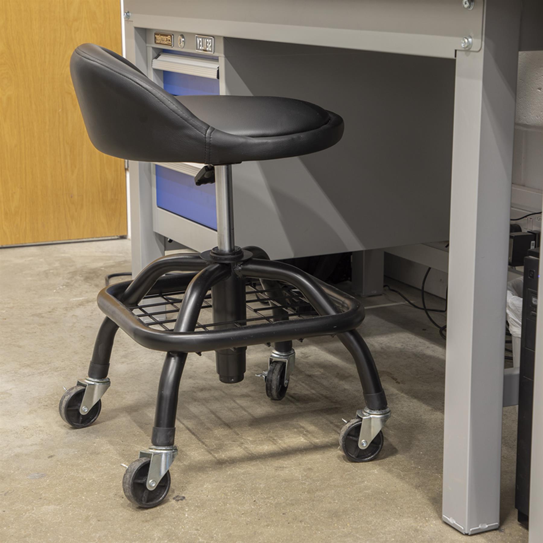 Sealey Creeper Stool Pneumatic w/ Adj. Ht. Swivel Seat & Back Rest