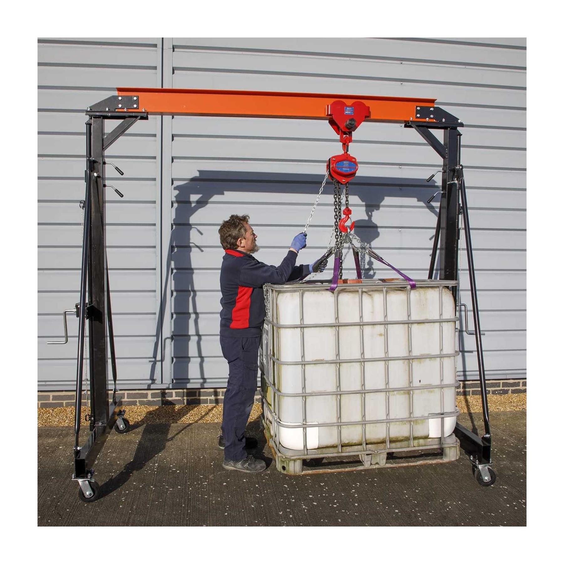 Sealey Portable Lifting Gantry Crane Adjustable 2 Tonne & Hoist Combo