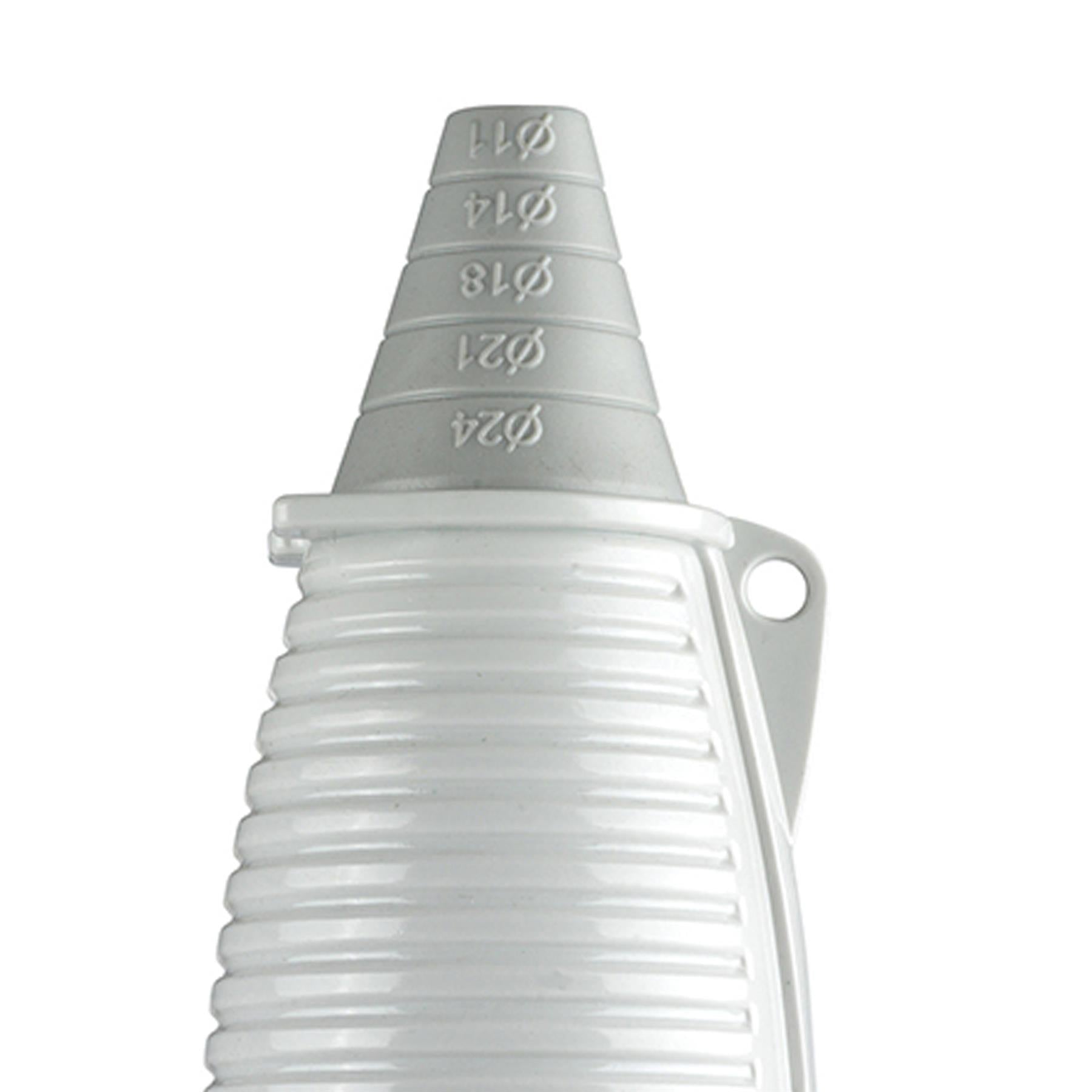 Defender 230V Coupler 32A Twist And Lock Plug