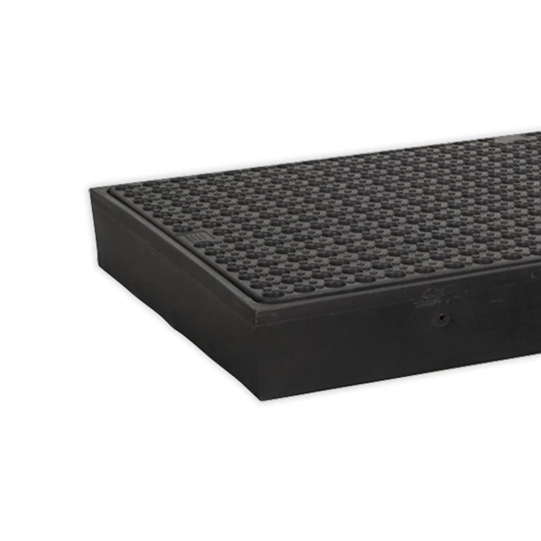 Sealey Work Floor 1600 x 800 x 150mm - 2 Drum storing two 205L drums