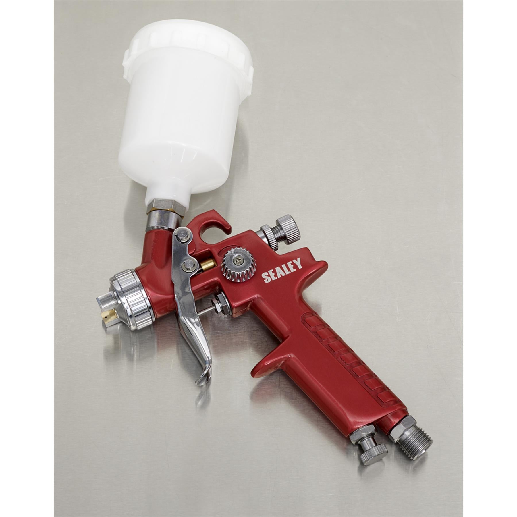 Sealey HVLP Gravity Feed Touch-Up Spray Gun 0.8mm Set-Up