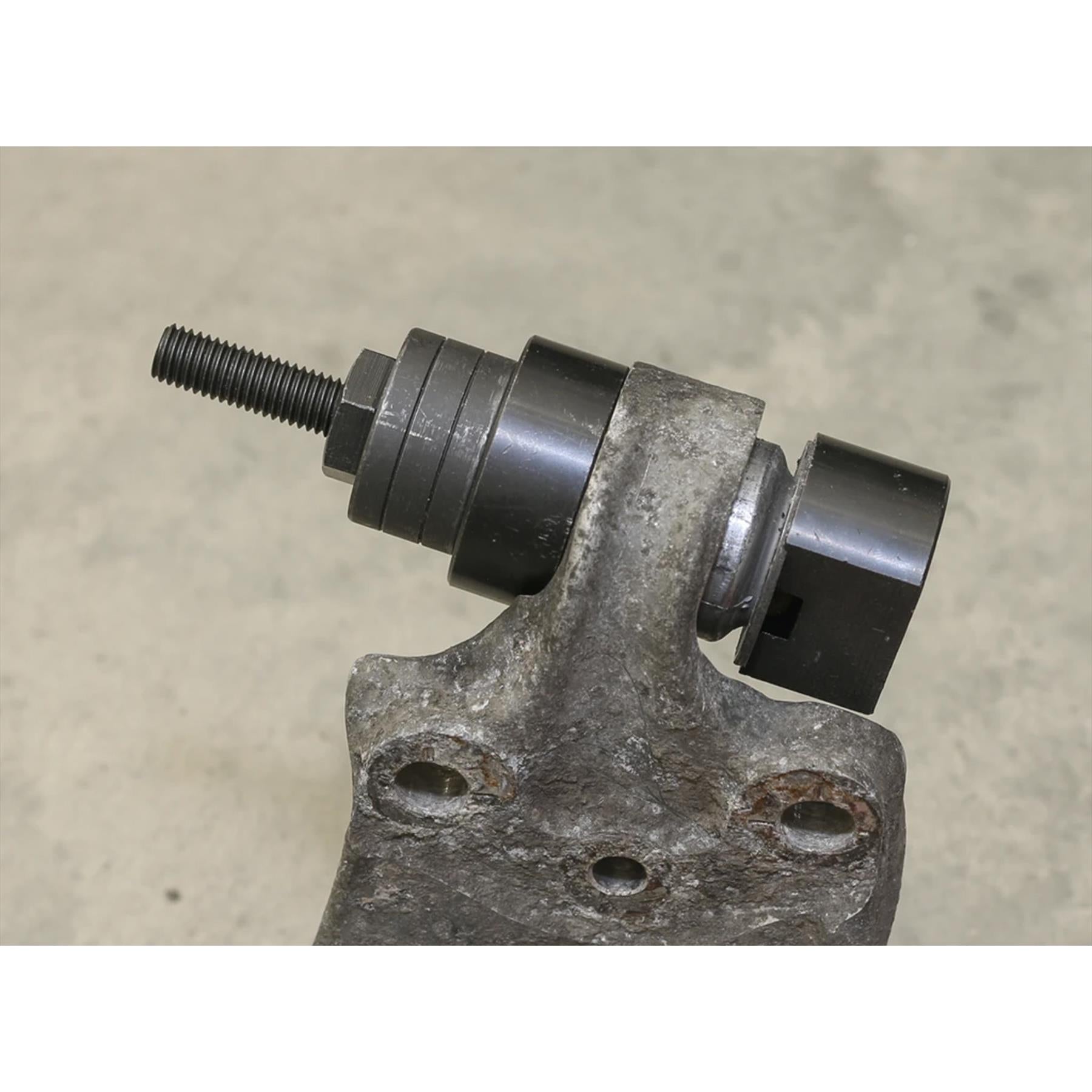 Front Pivot Arm Bush Tool - Peugeot 407/508, Citroen C5/C6. Sealey