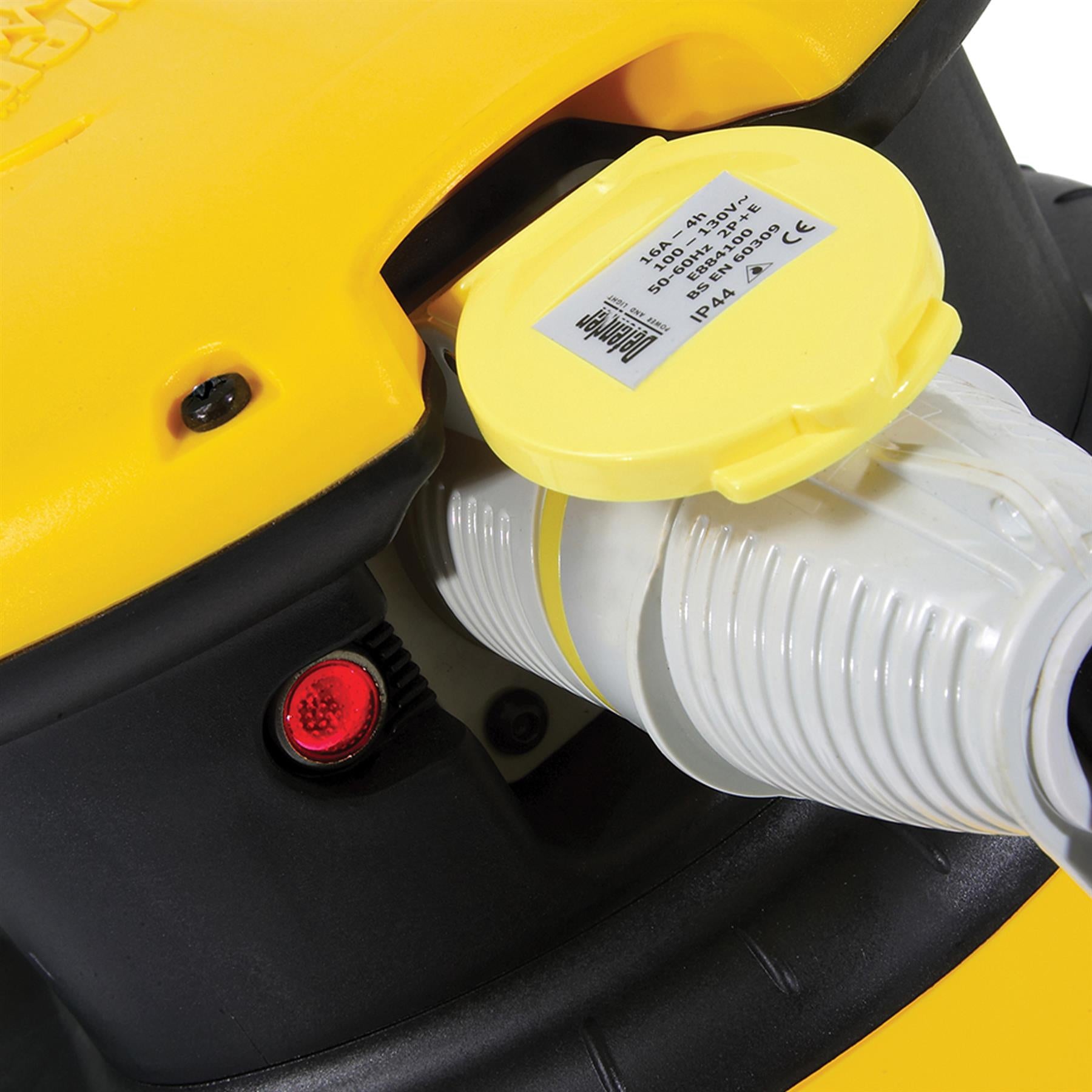 Defender 3.3kVA Power Pod Transformer 110V 16A Lightweight powerhouse