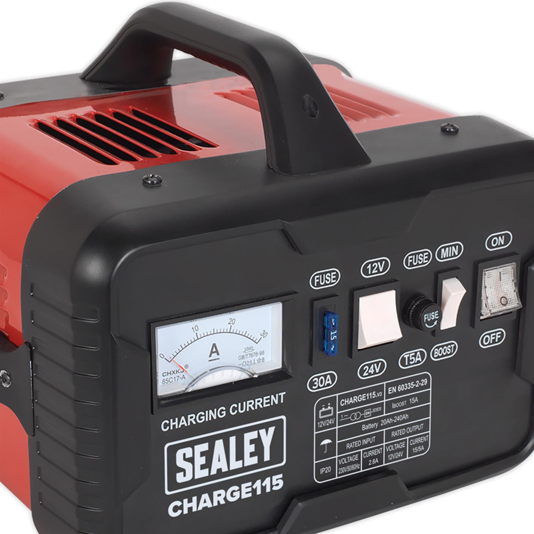 Sealey Battery Charger 19Amp 12/24V 230V Suitable For Regular and low maintenance batteries.