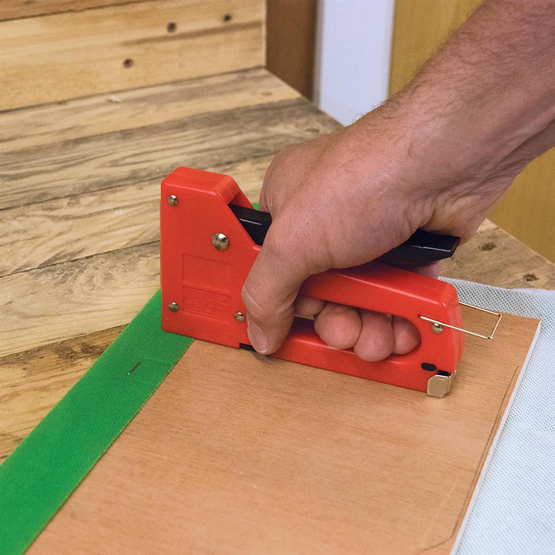 Heavy Duty Staple Gun & 100 Staples - 4-8mm Upholstery Comfortable Handle Crafts