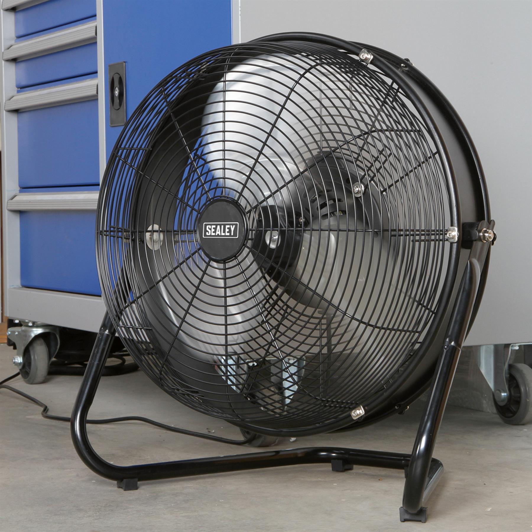 Sealey Ind High Velocity Floor Fan with Internal Oscillation 18"