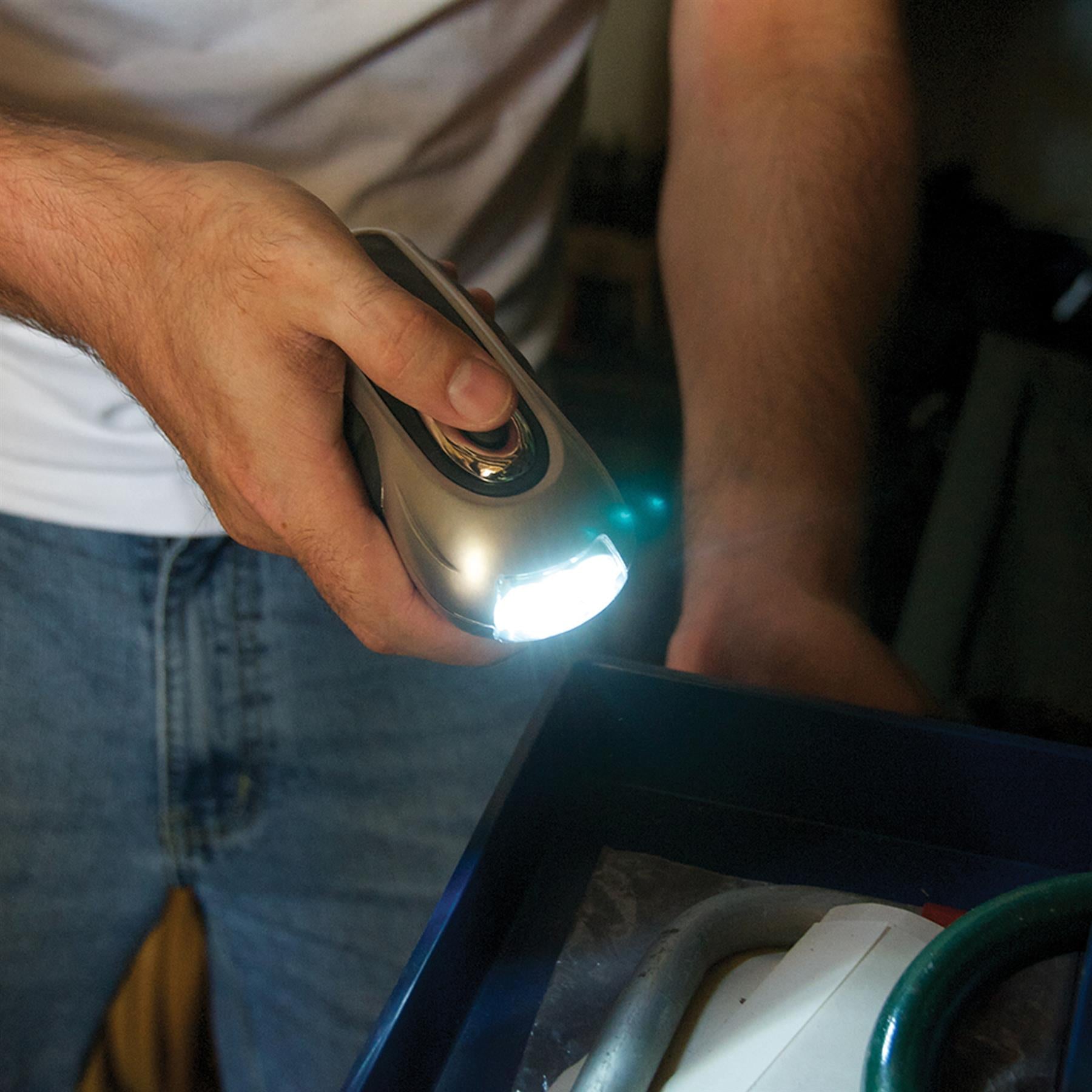 Led Wind-Up Torch 3 Led High Intensity Camping Outdoor Warehouse Emergency DIY