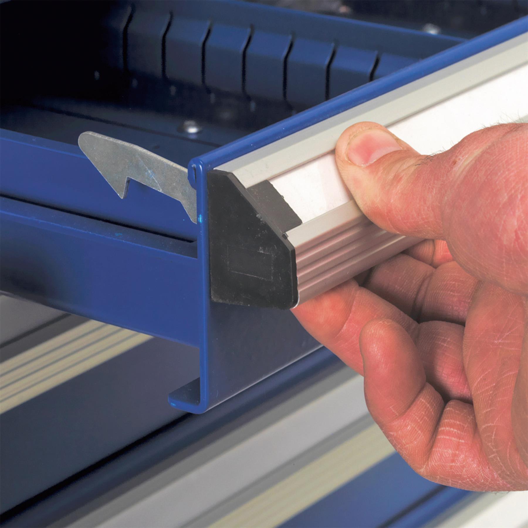 Sealey Cabinet Industrial 5 Drawer with a safety locking catch