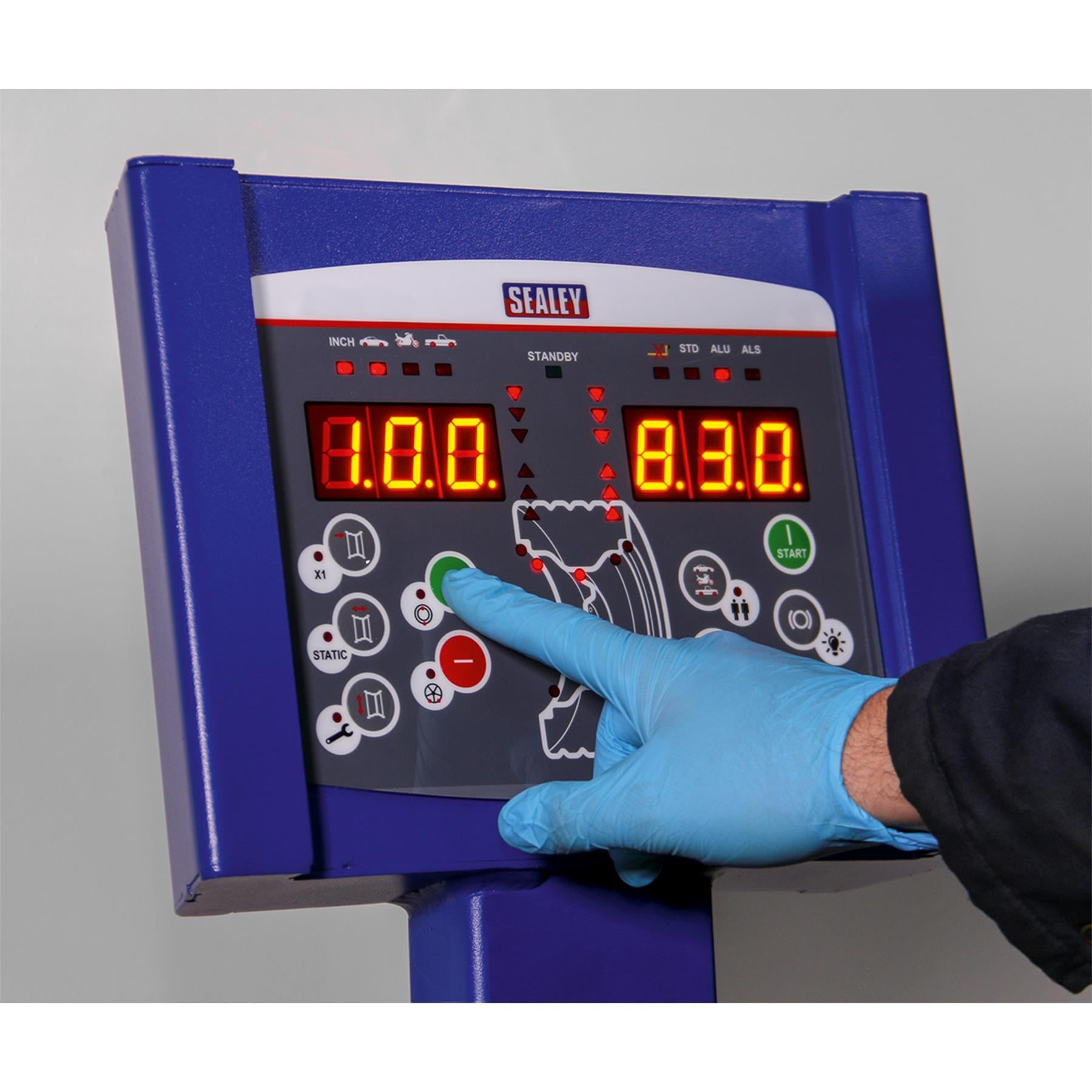 Sealey Wheel Balancer - Semi-Automatic Standby Mode Quick Release