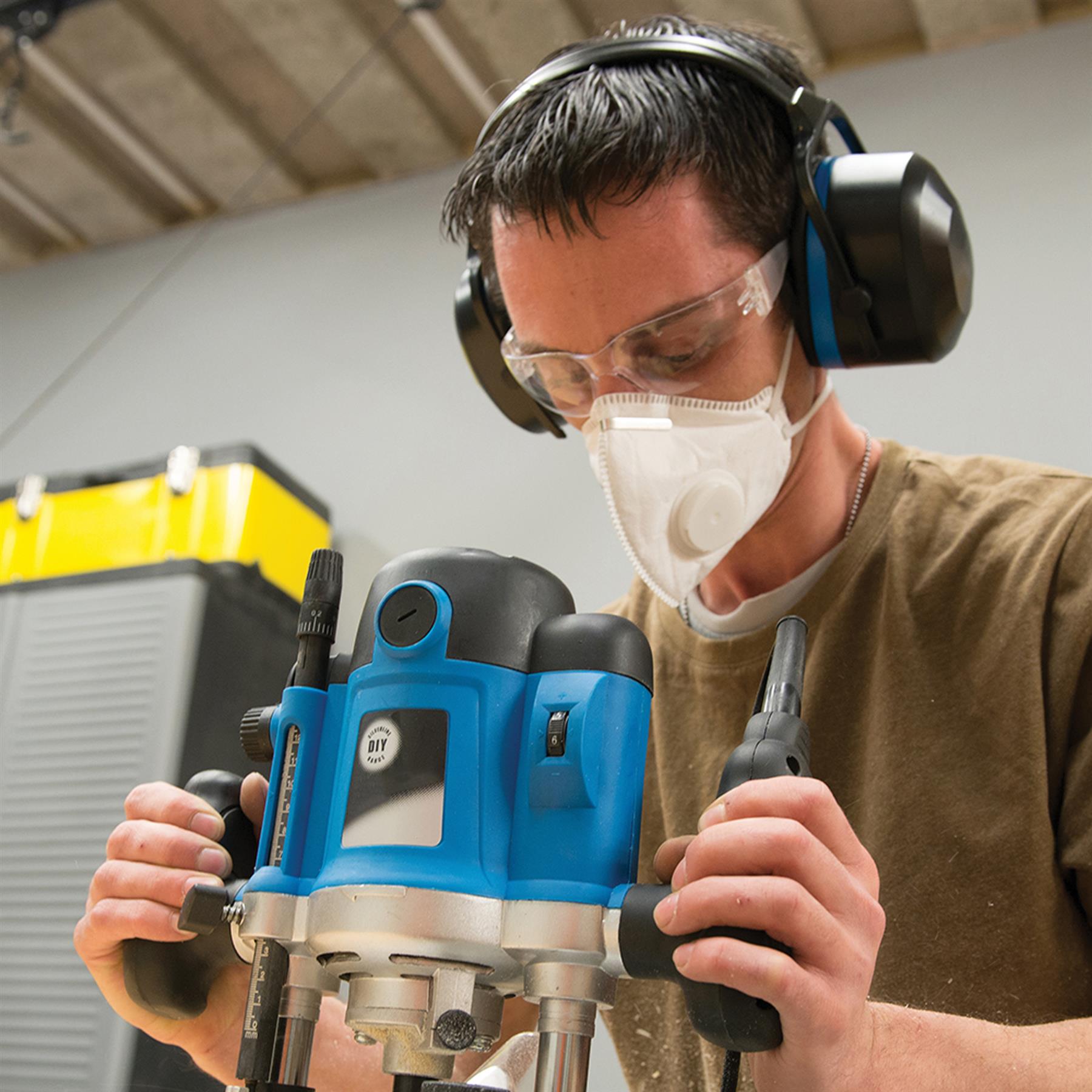 Premium Folding Ear Defenders SNR 33dB - SNR 33dB High Levels Of Protection