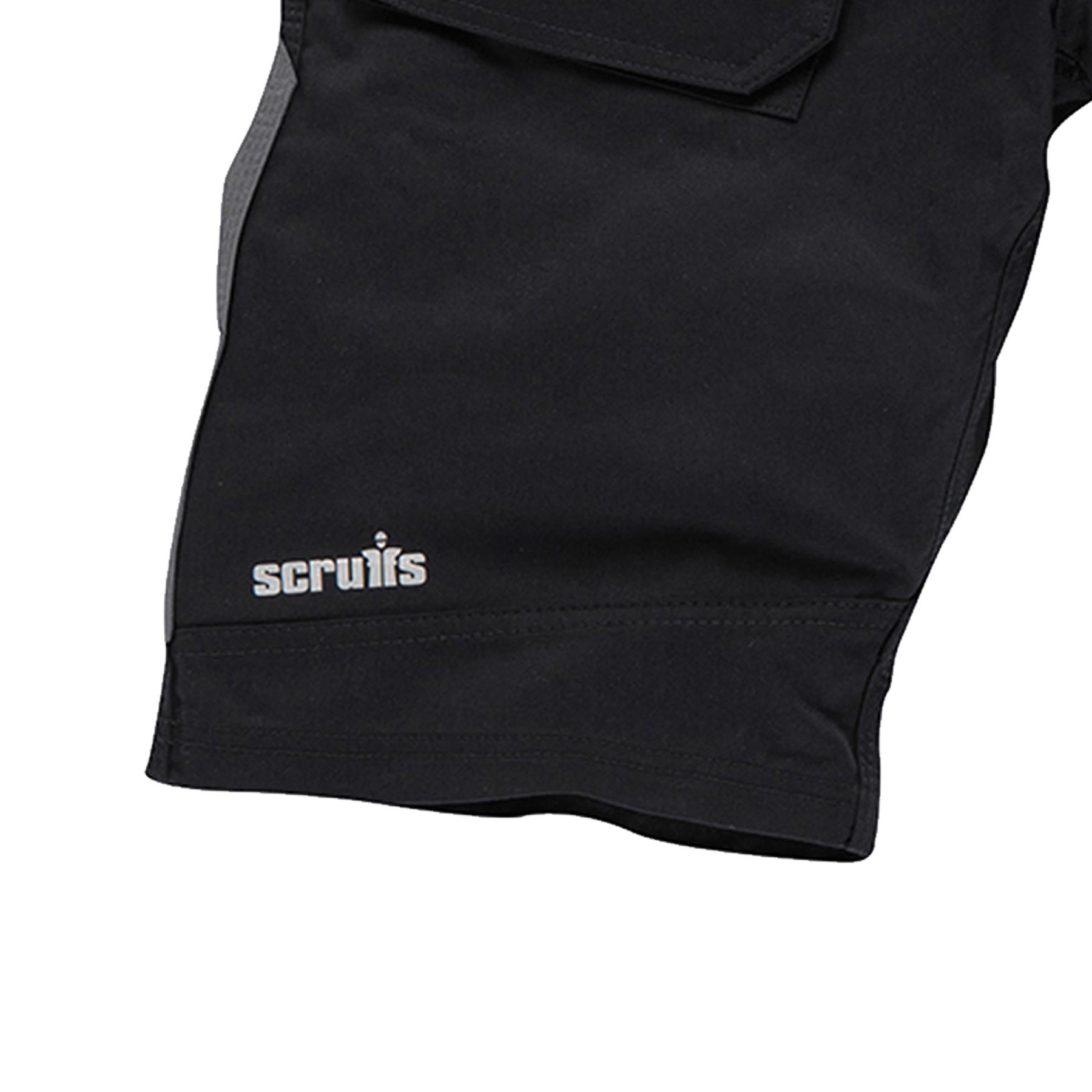 Trade Short Black Size 30" W Ykk Zipped Fly. 65% Polyester, 35% Cotton, 250gsm.