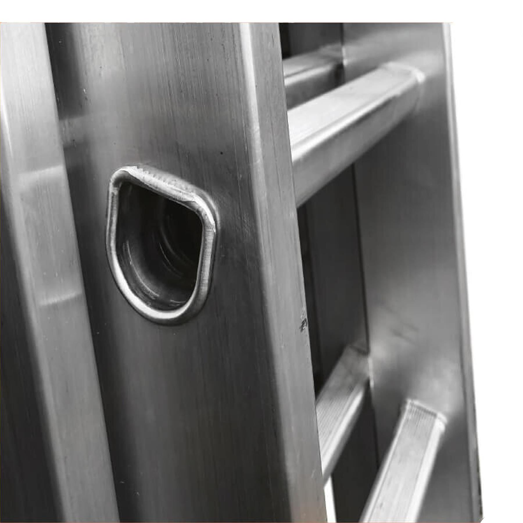 Dapetz 15 Rung Aluminium Extension Ladder 4m, Single Section, Made In UK