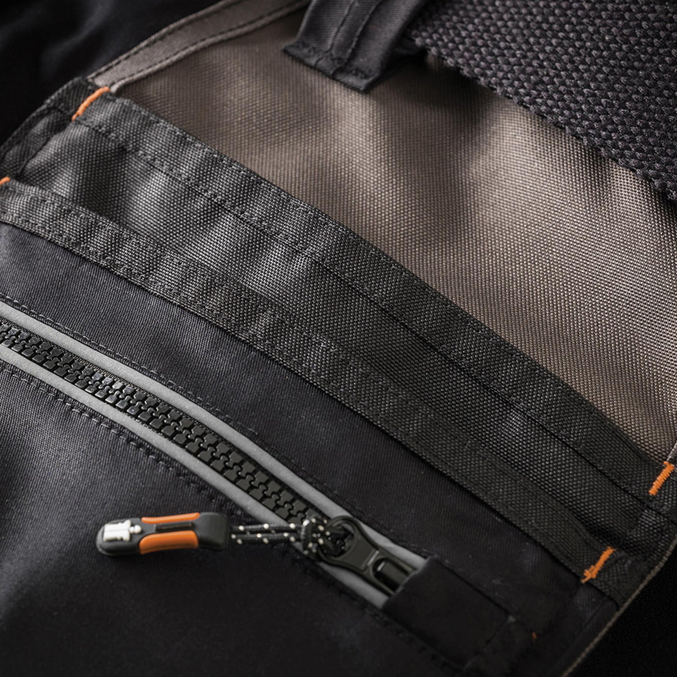 Scruffs Pro Flex Trousers + Holster Pockets Black Inc Belt 36L New