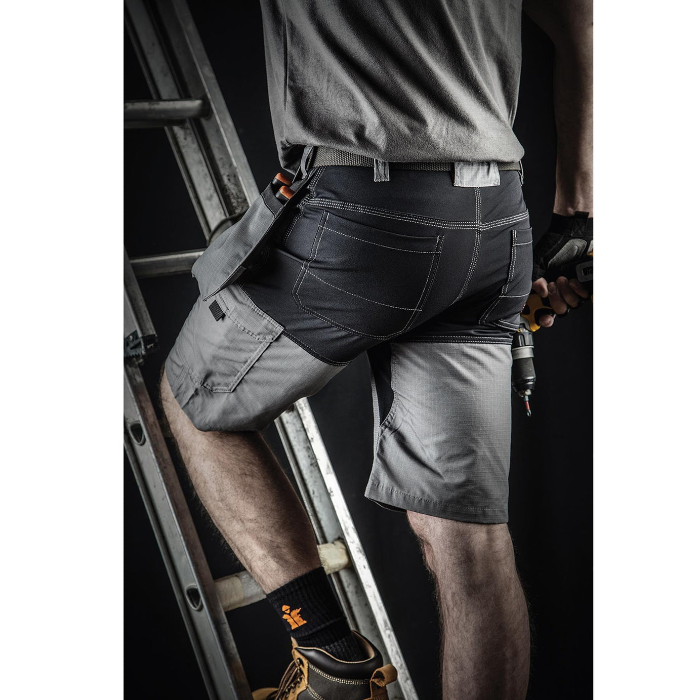 Scruffs Flex Work Shorts 38"W Men's Combat Cargo Trade Graphite