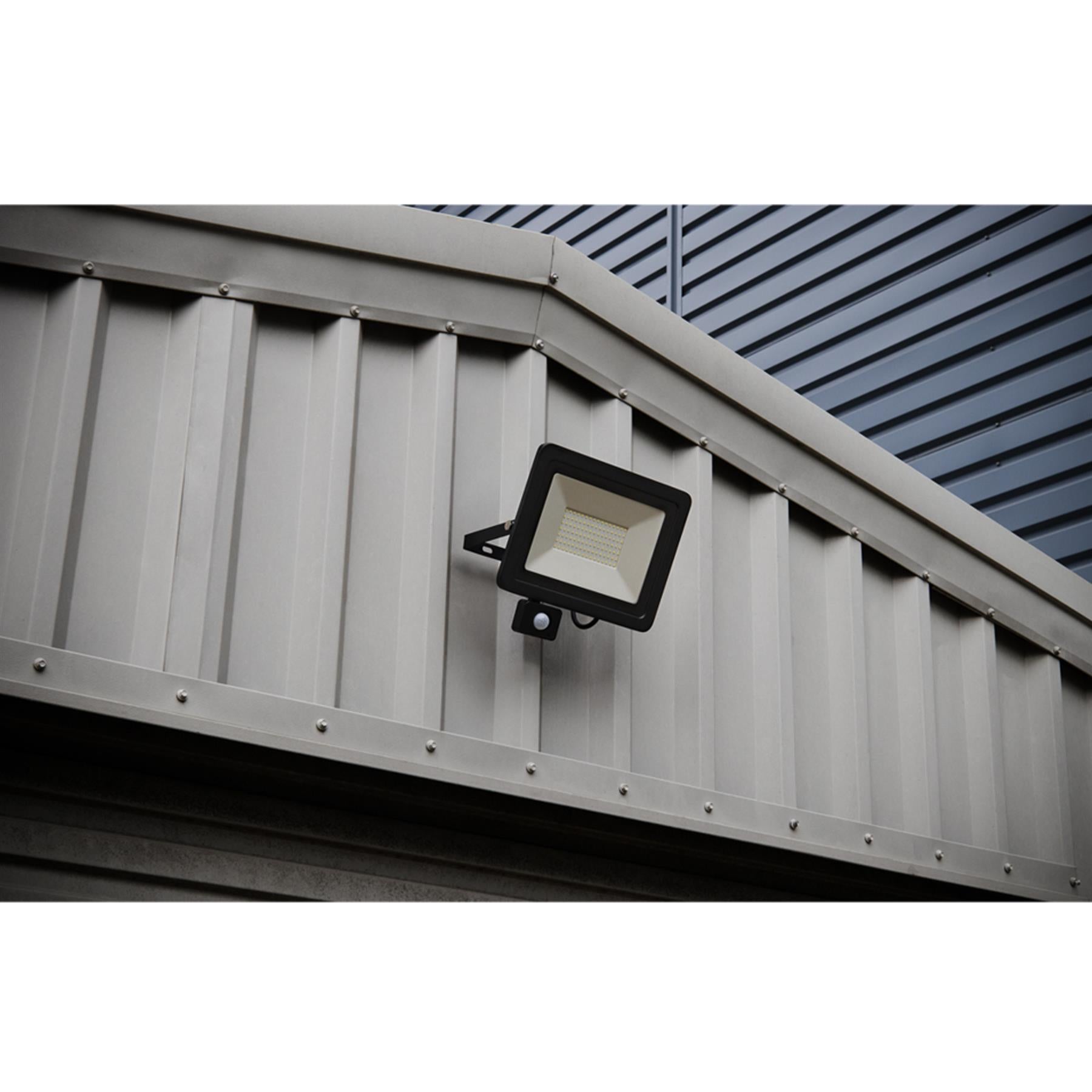 Sealey Extra Slim Floodlight with PIR Sensor 50W SMD LED