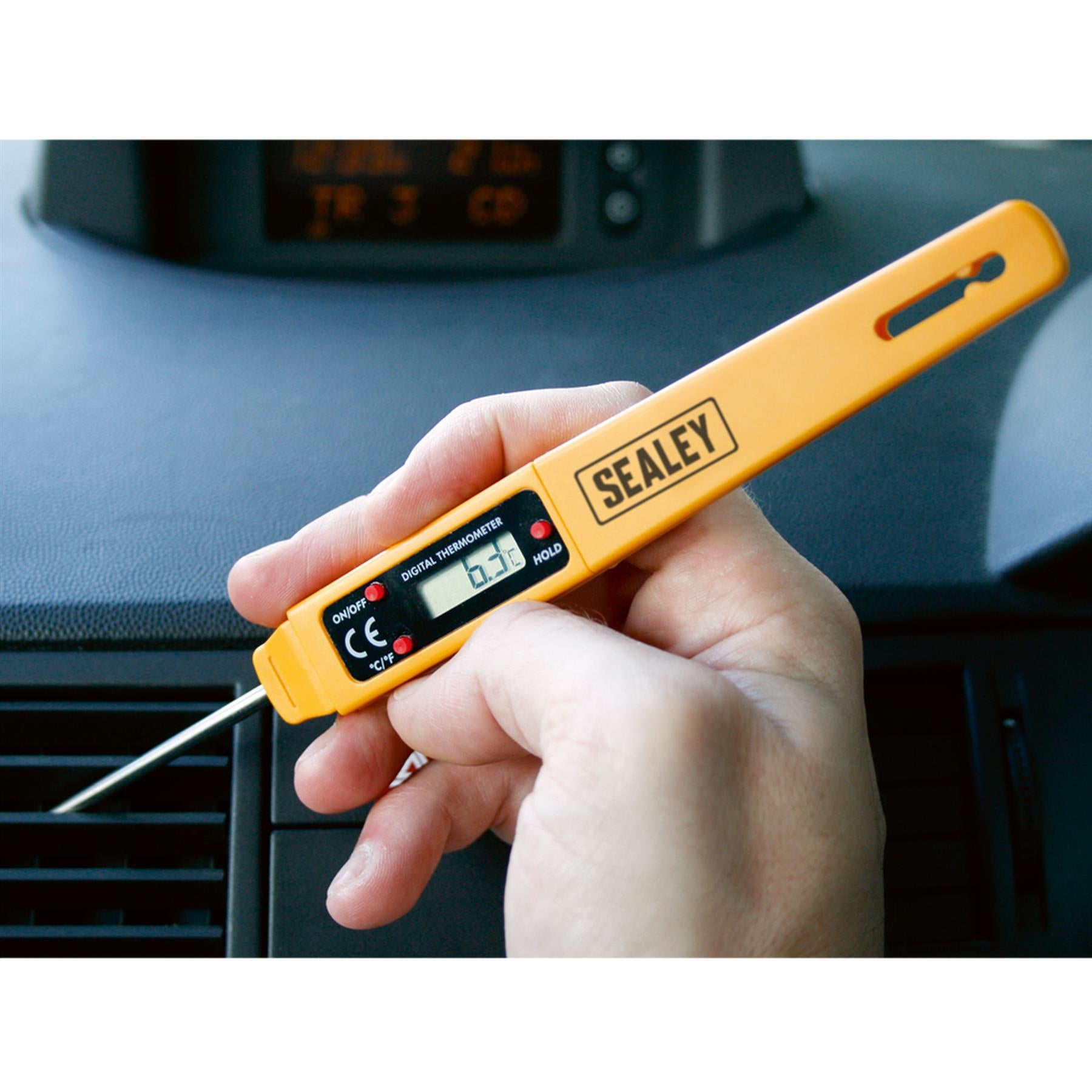 Sealey Mini Digital Thermometer Measuring Both °C and °F