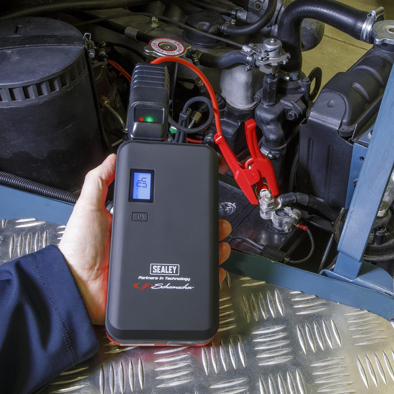 Sealey Schumacher Jump Starter Lithium-ion Power Pack 1000A