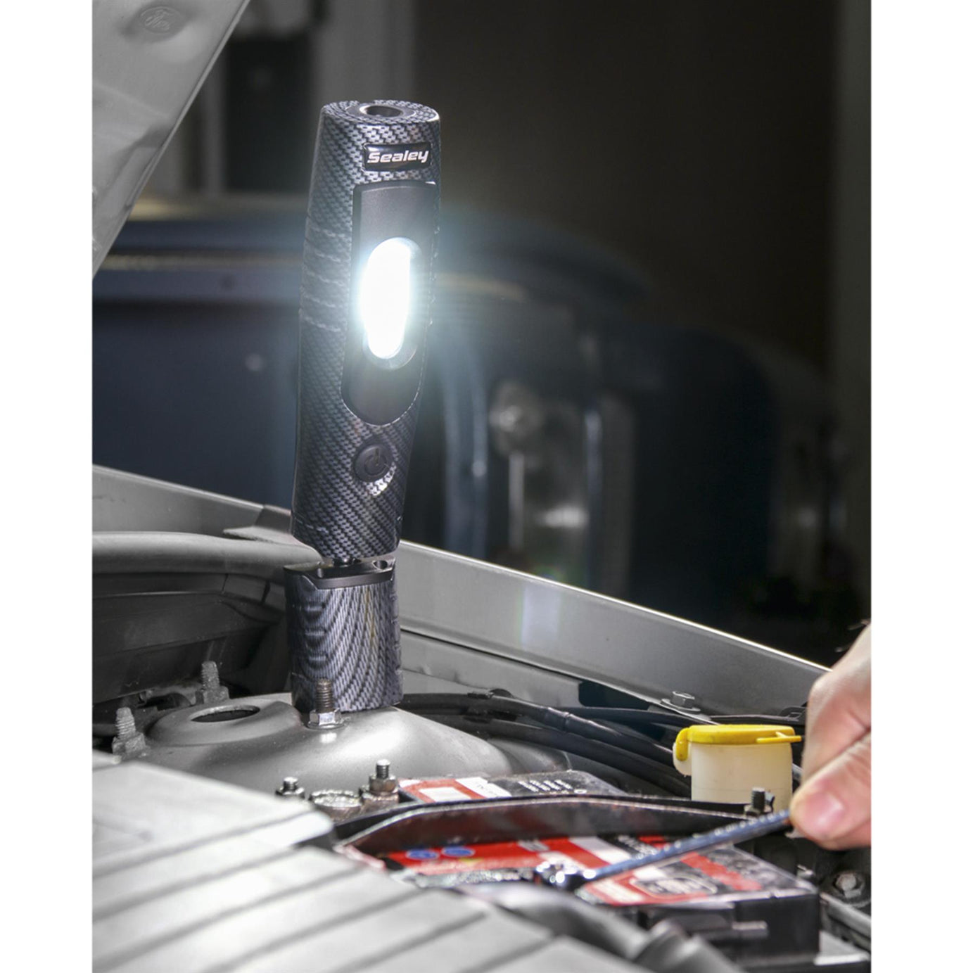 Sealey R/Charge 360 Insp Light 7 SMD & 3W SMD LED Carbon Fibre LI