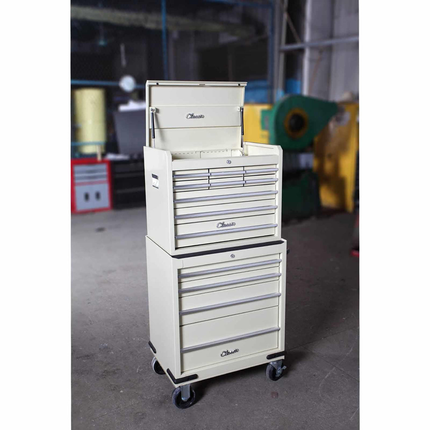 Classic 13 Drawer Combination Unit