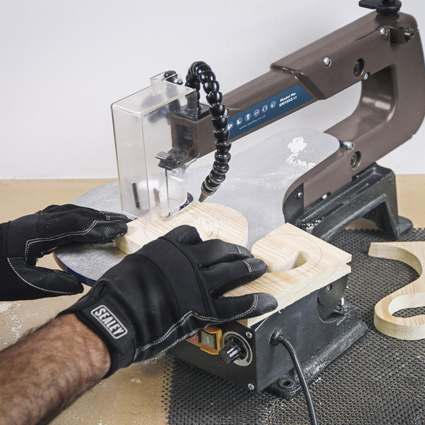 Sealey Variable Speed Scroll Saw 406mm Throat 230V