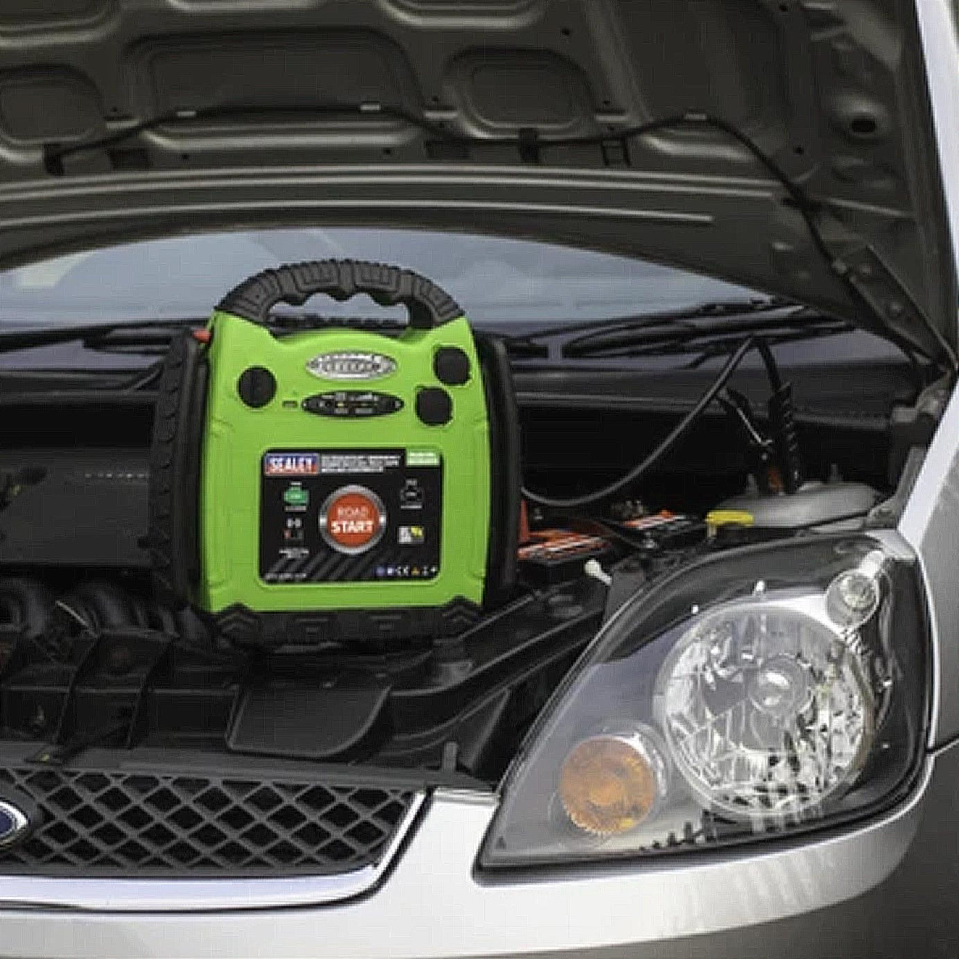 Sealey RoadStart Emergency Jump Starter+Compressor 12V 900 Peak Amp