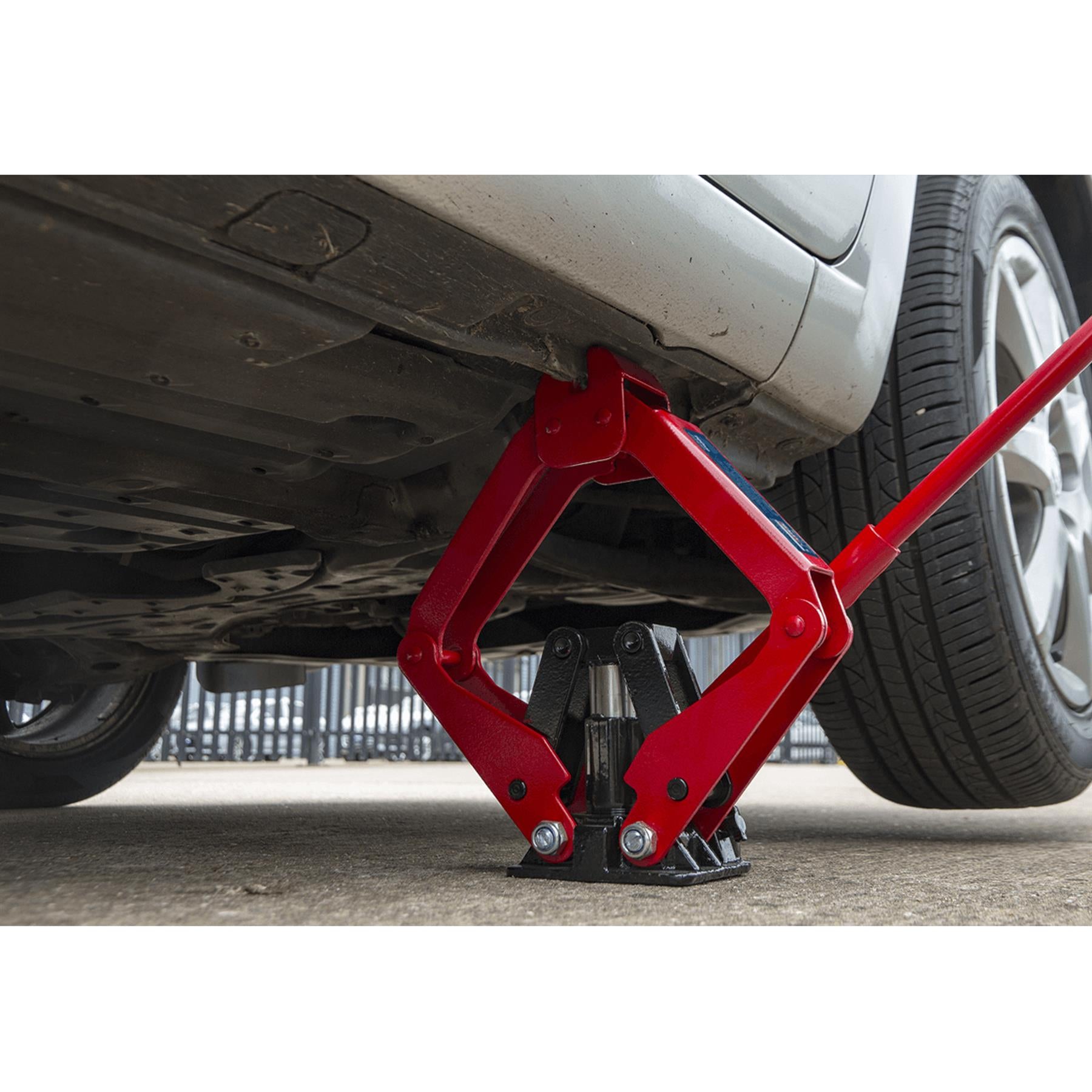 Sealey Hydraulic Scissor Jack 700kg
