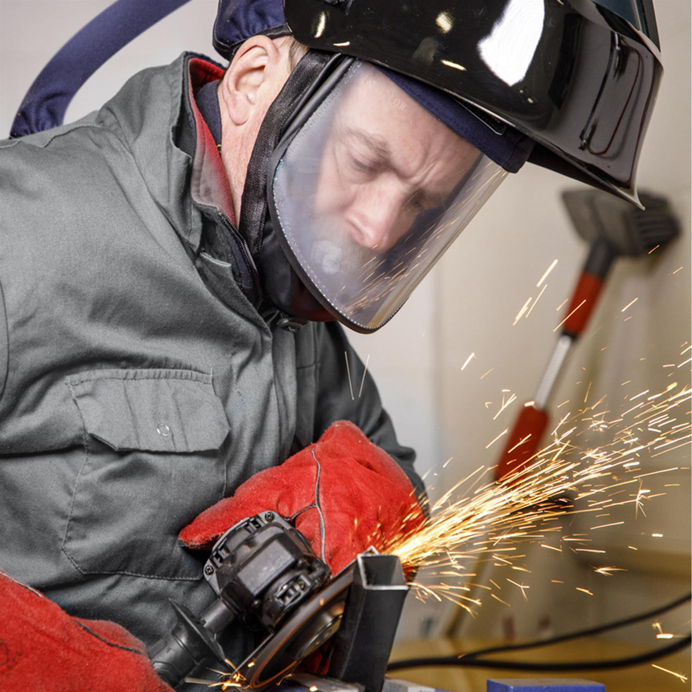Sealey Welding Helmet with Powered Air Purifying Respirator (PAPR)