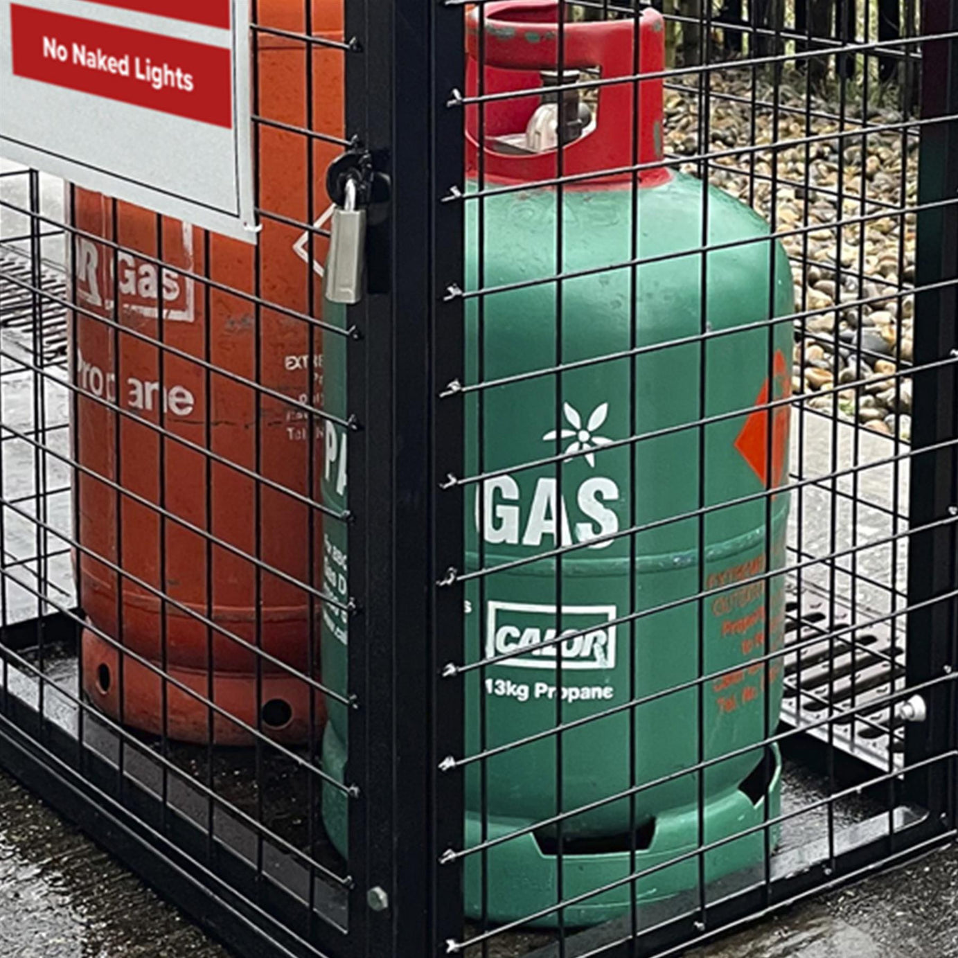 Sealey Safety Cage - 2 x 19kg Gas Cylinders
