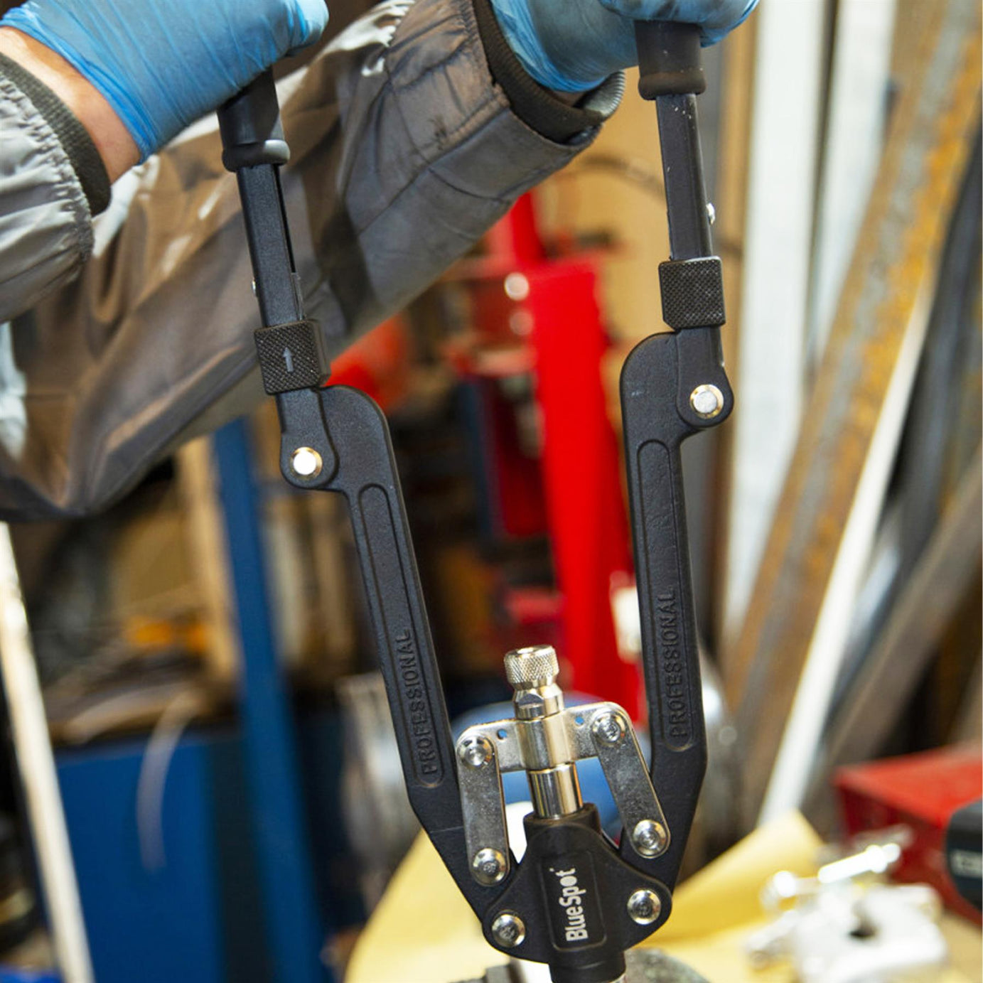 BlueSpot Long Arm Rivet 3.2-6.4 And Nut Riveter M4-M10 Gun Tool Set