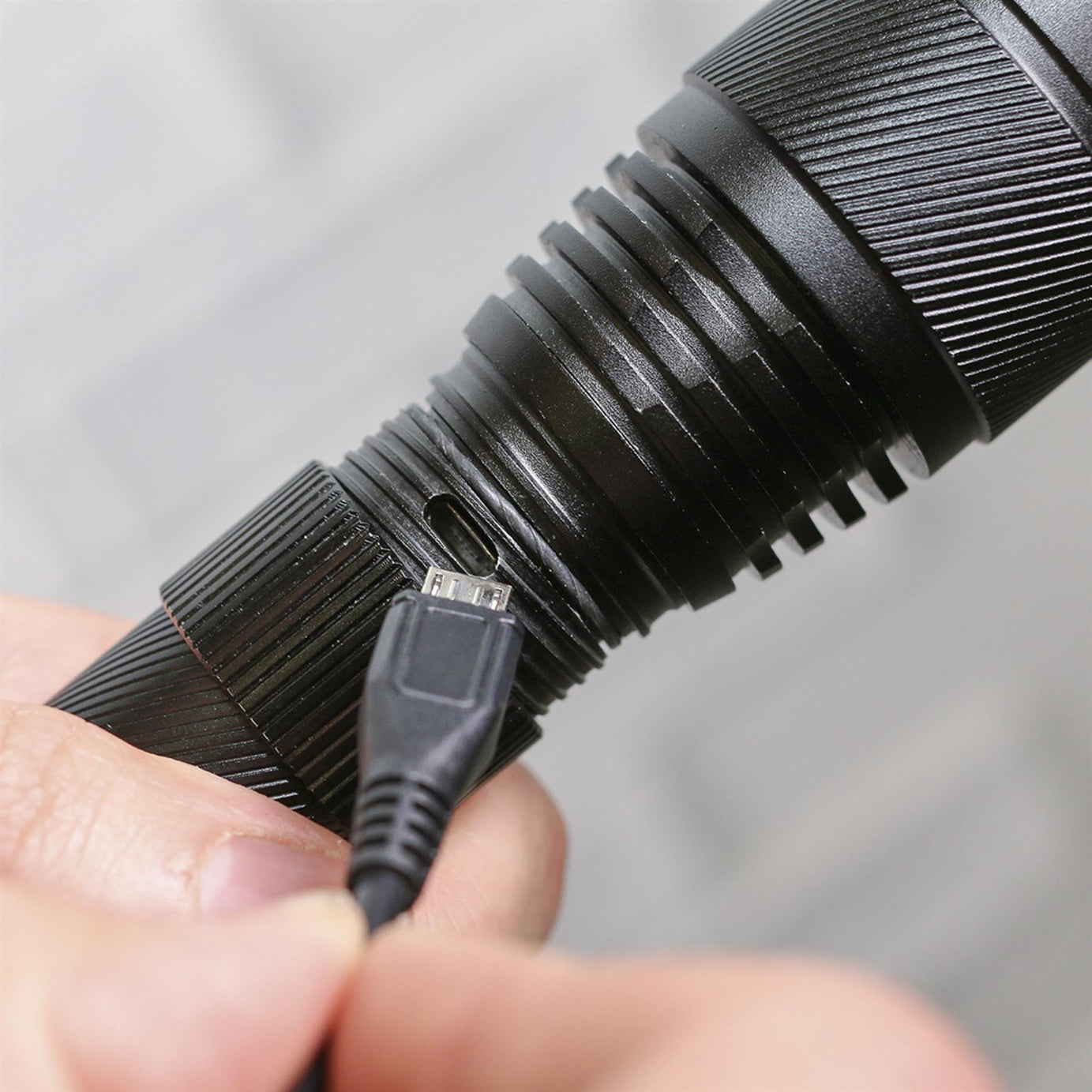 Sealey Aluminium Torch 10W CREE XPL LED Adj Focus R/Charge USB Port