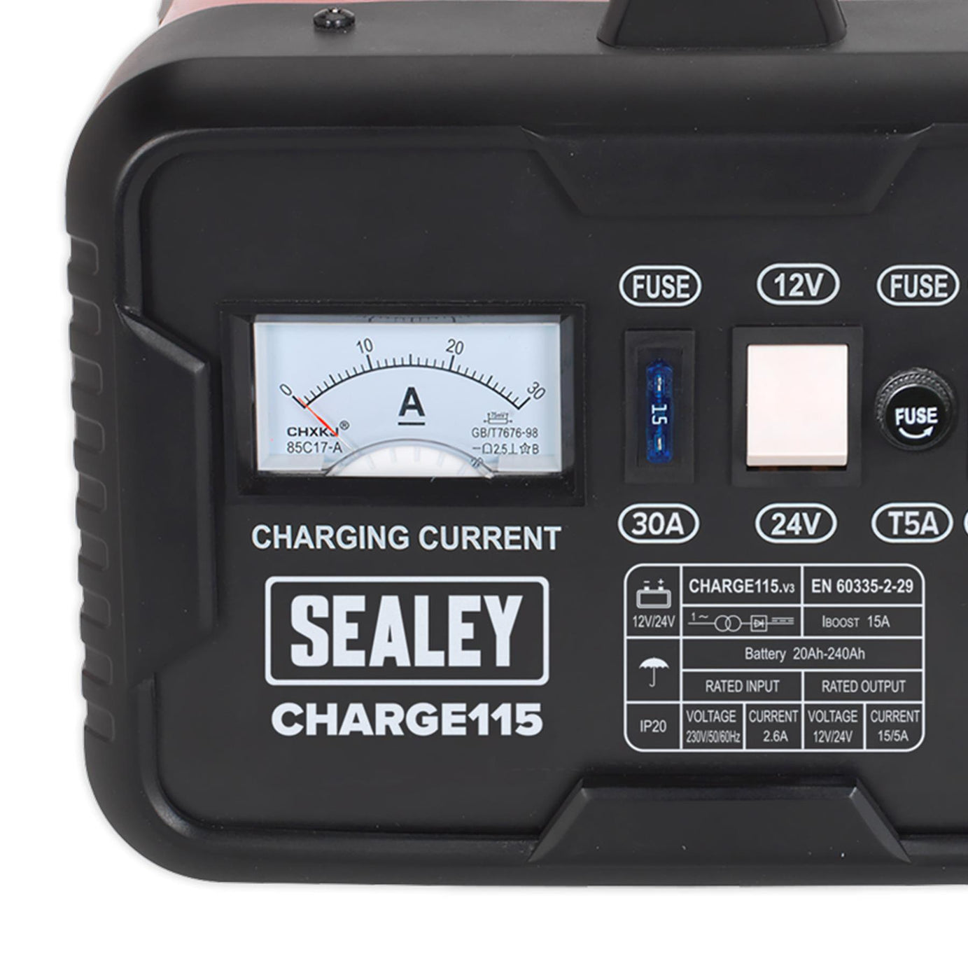 Sealey Battery Charger 19Amp 12/24V 230V Suitable For Regular and low maintenance batteries.