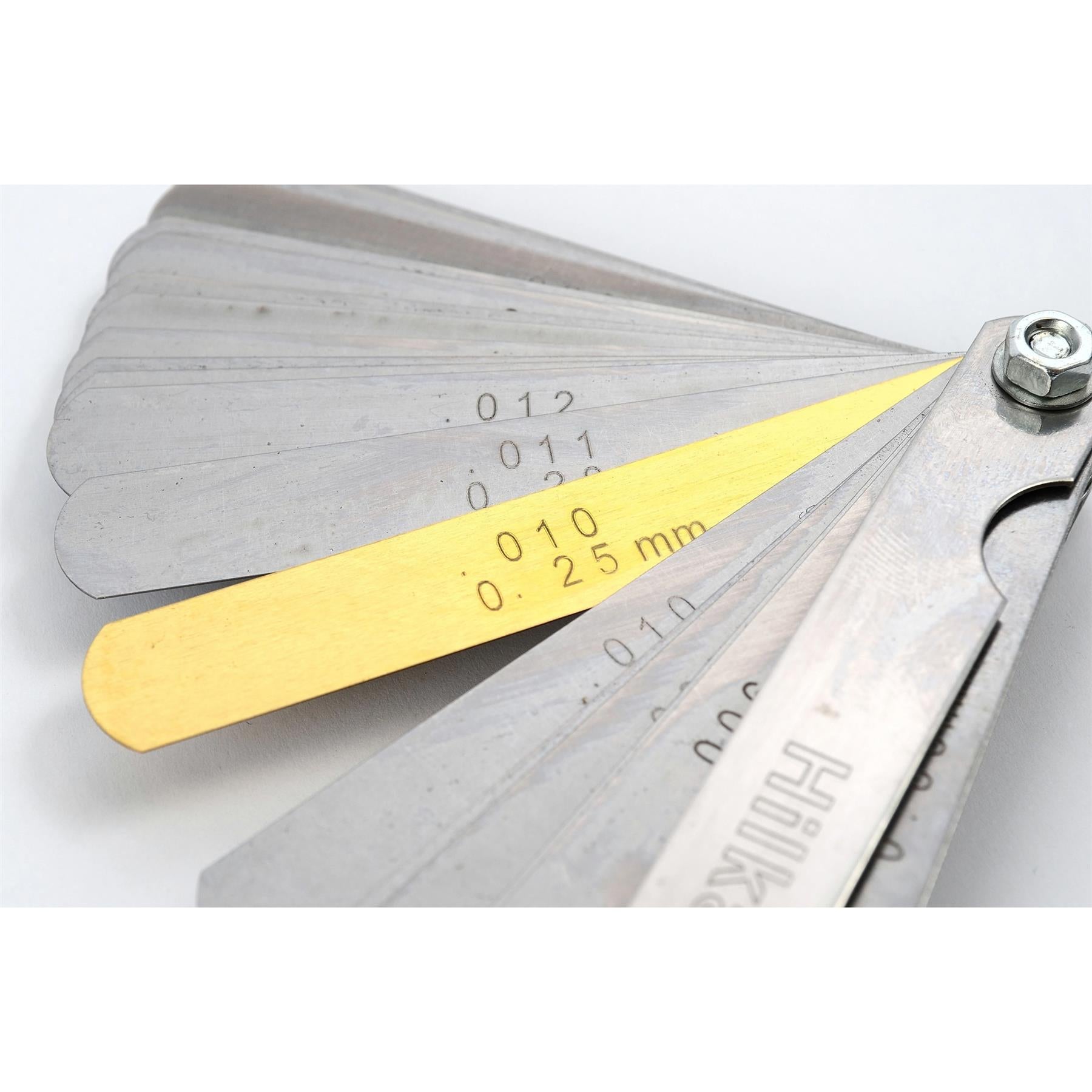 dual-marked blades