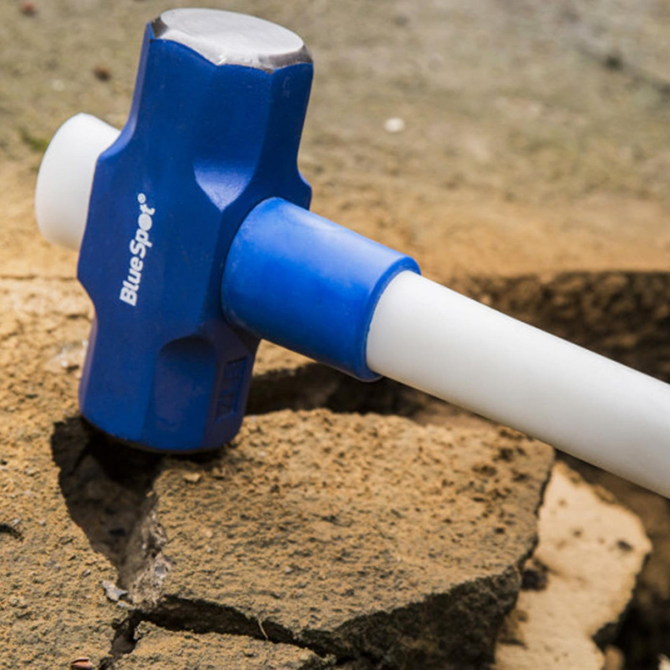 BlueSpot Long Lump Sledge Hammer with Fibreglass Handle Demolition Building 7lb