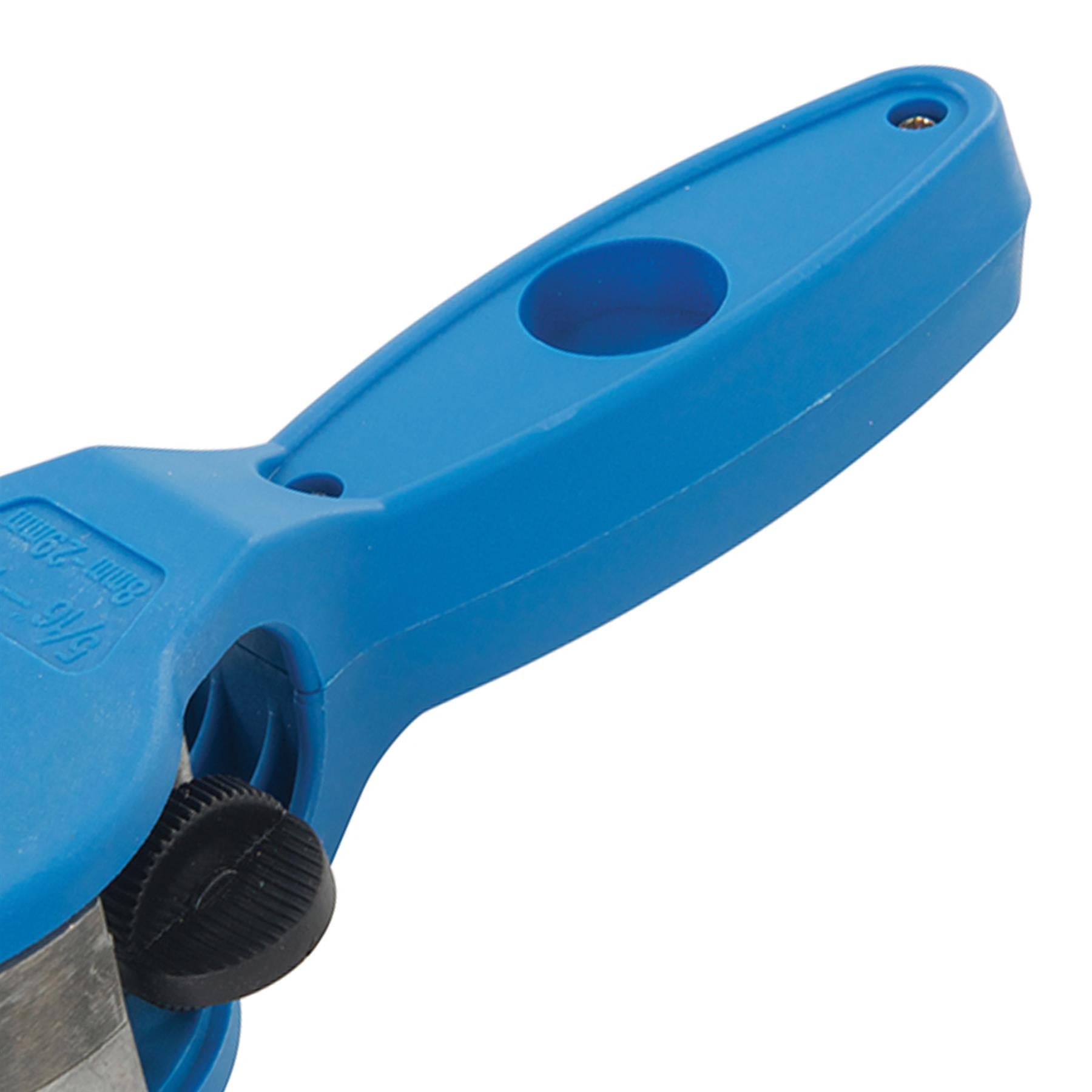 Ratchet Pipe Cutter 8mm - 29mm Cutter All-Metal Ratchet Mechanism Quality