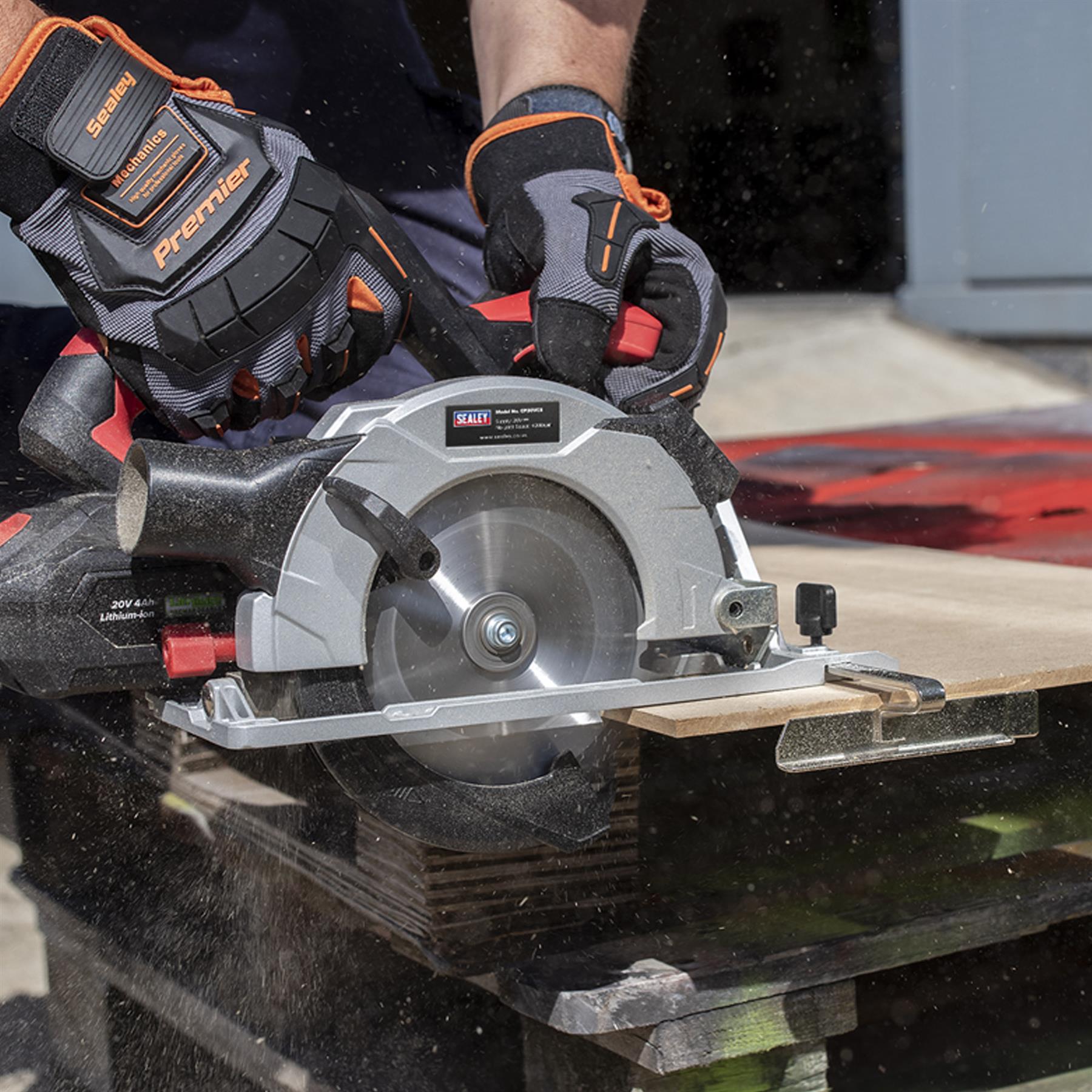 Sealey 20v150mm Metal Circular Saw (Body Only)