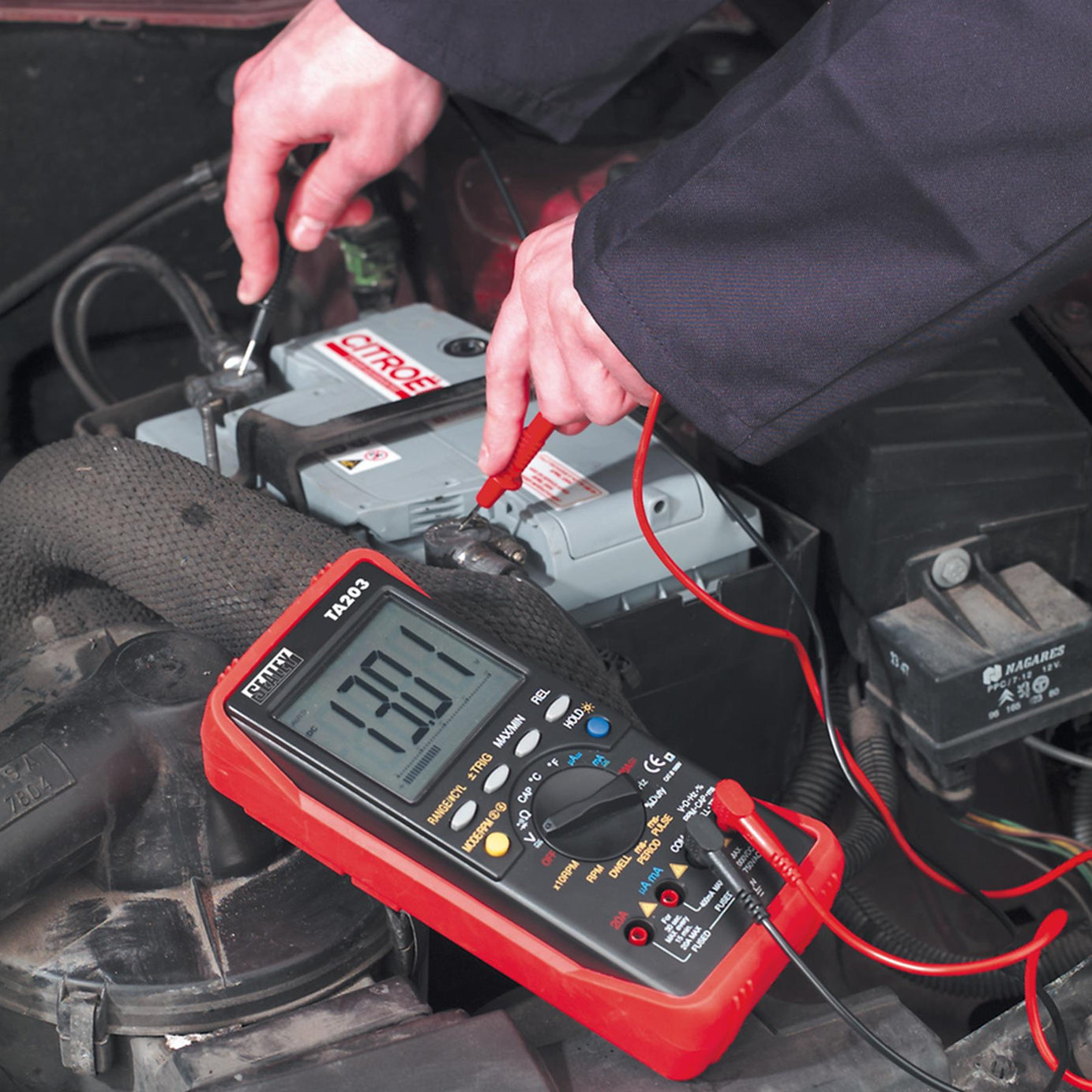 Sealey Digital Automotive Multimeter 15-Function Bar Graph/PC Link