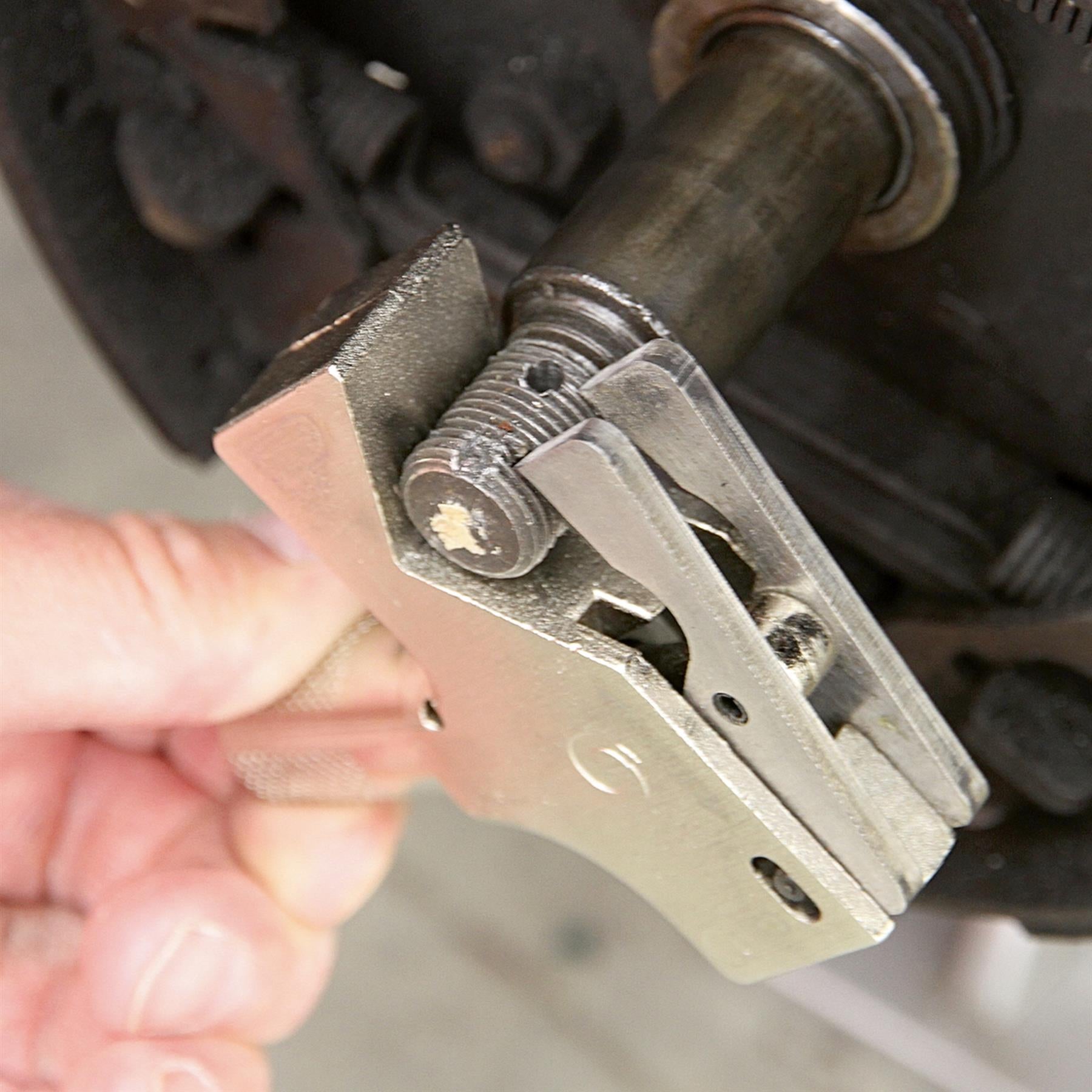 Sealey Adjustable Thread Restorer M4-M45