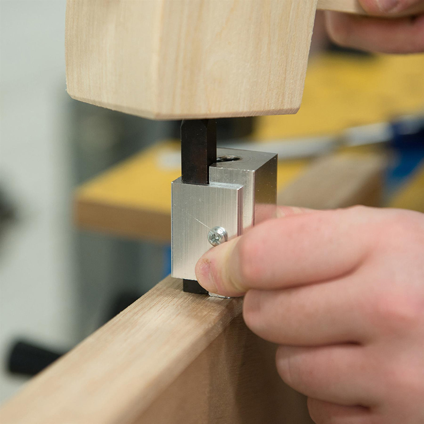 Corner Chisel Hand Tools Woodwork Carpenters Cutting Gouging Metal Tungsten